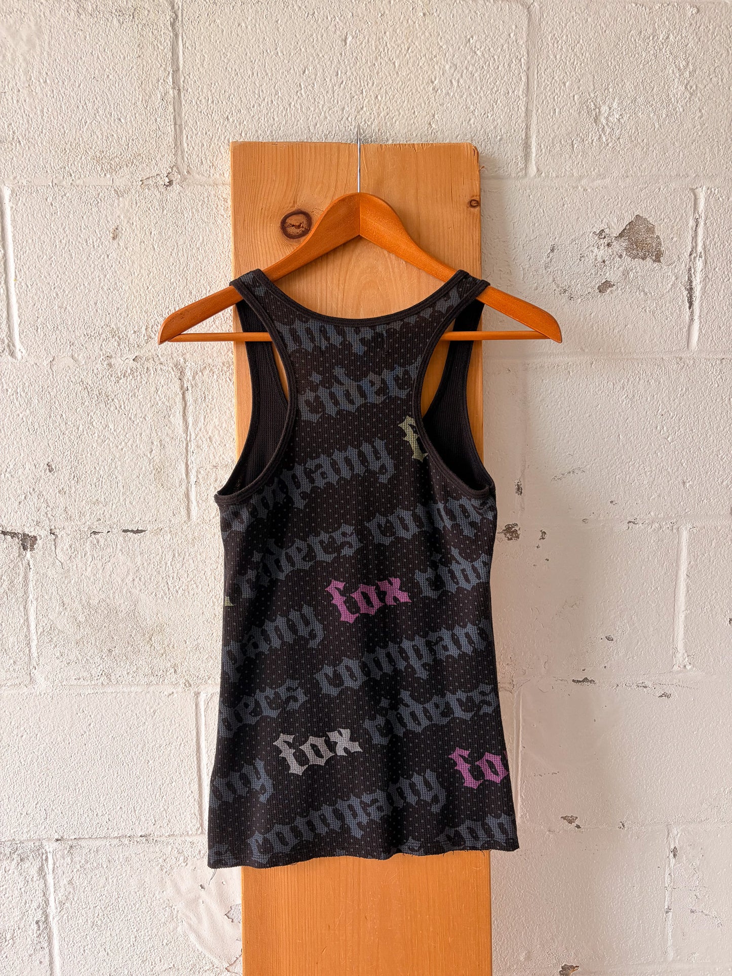 Y2K Fox Girls Henley Tank : M