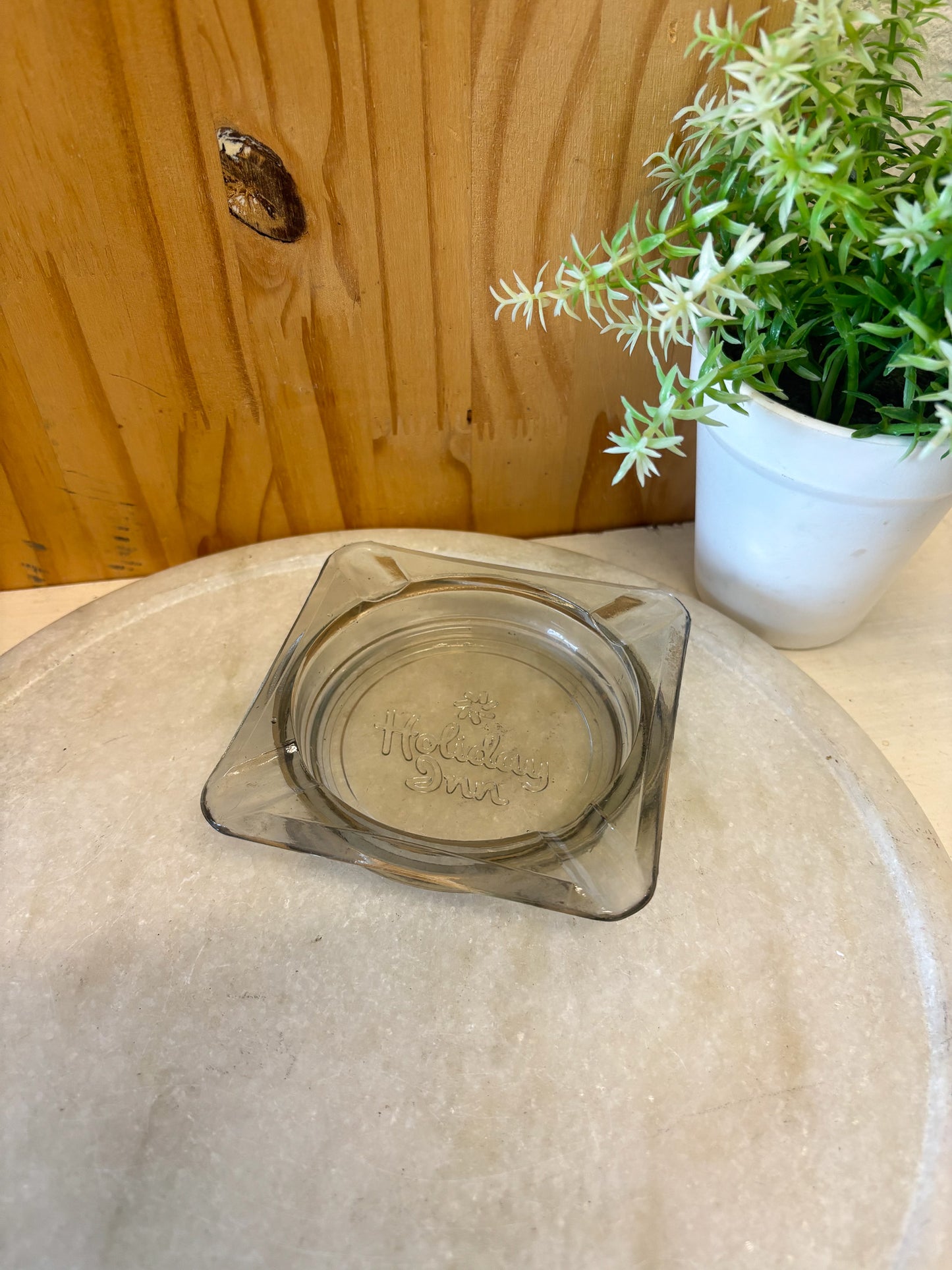 Vtg Holiday Inn Ash Tray