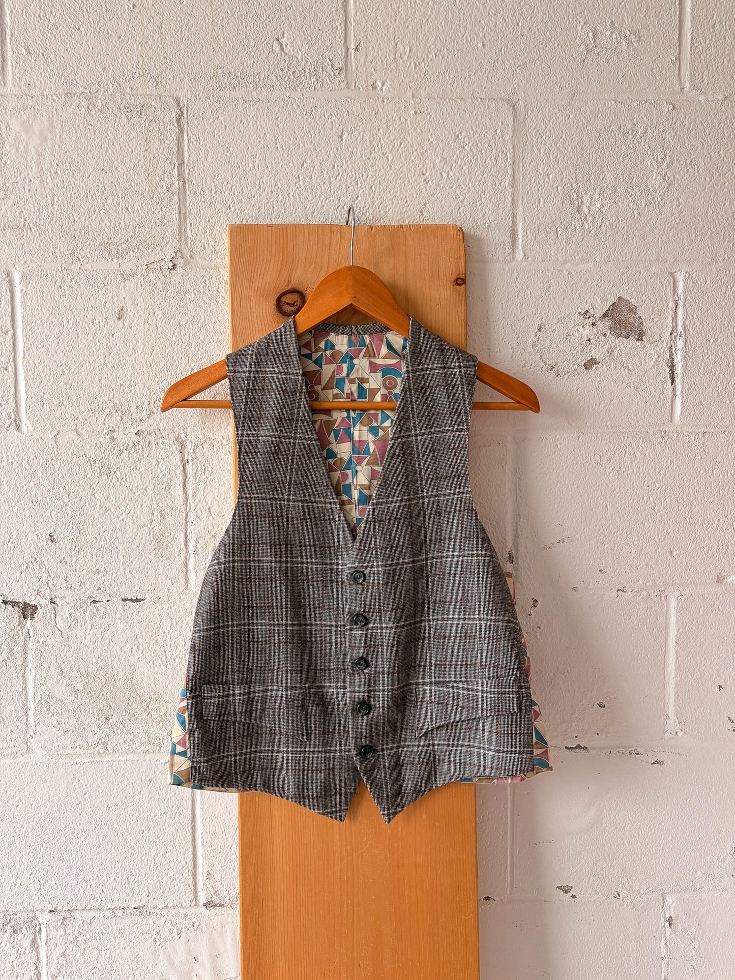 Gray Plaid Vest : S/M