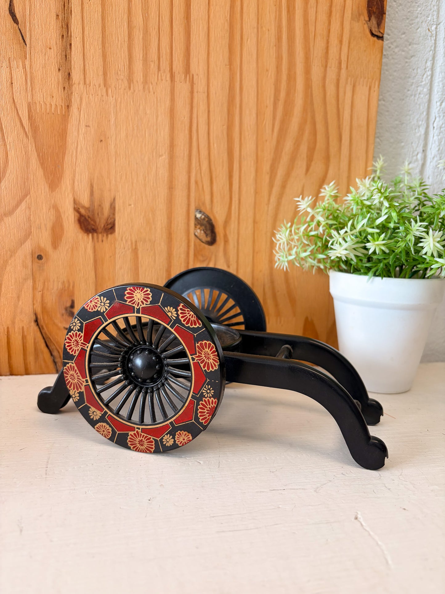 Japanese Yamanaka Lacquerware Flower Cart Votive (Local Pick Up Only)