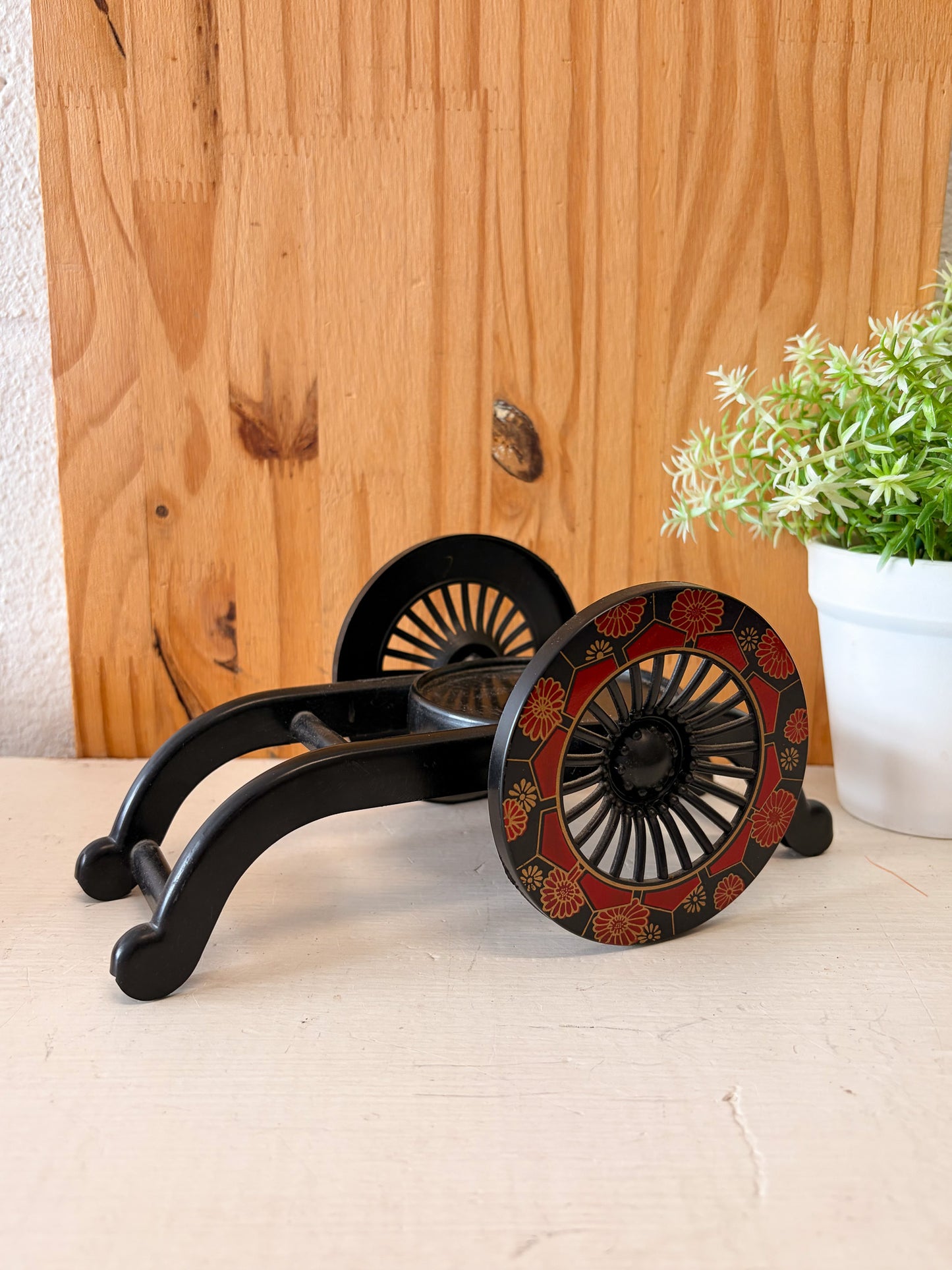 Japanese Yamanaka Lacquerware Flower Cart Votive (Local Pick Up Only)
