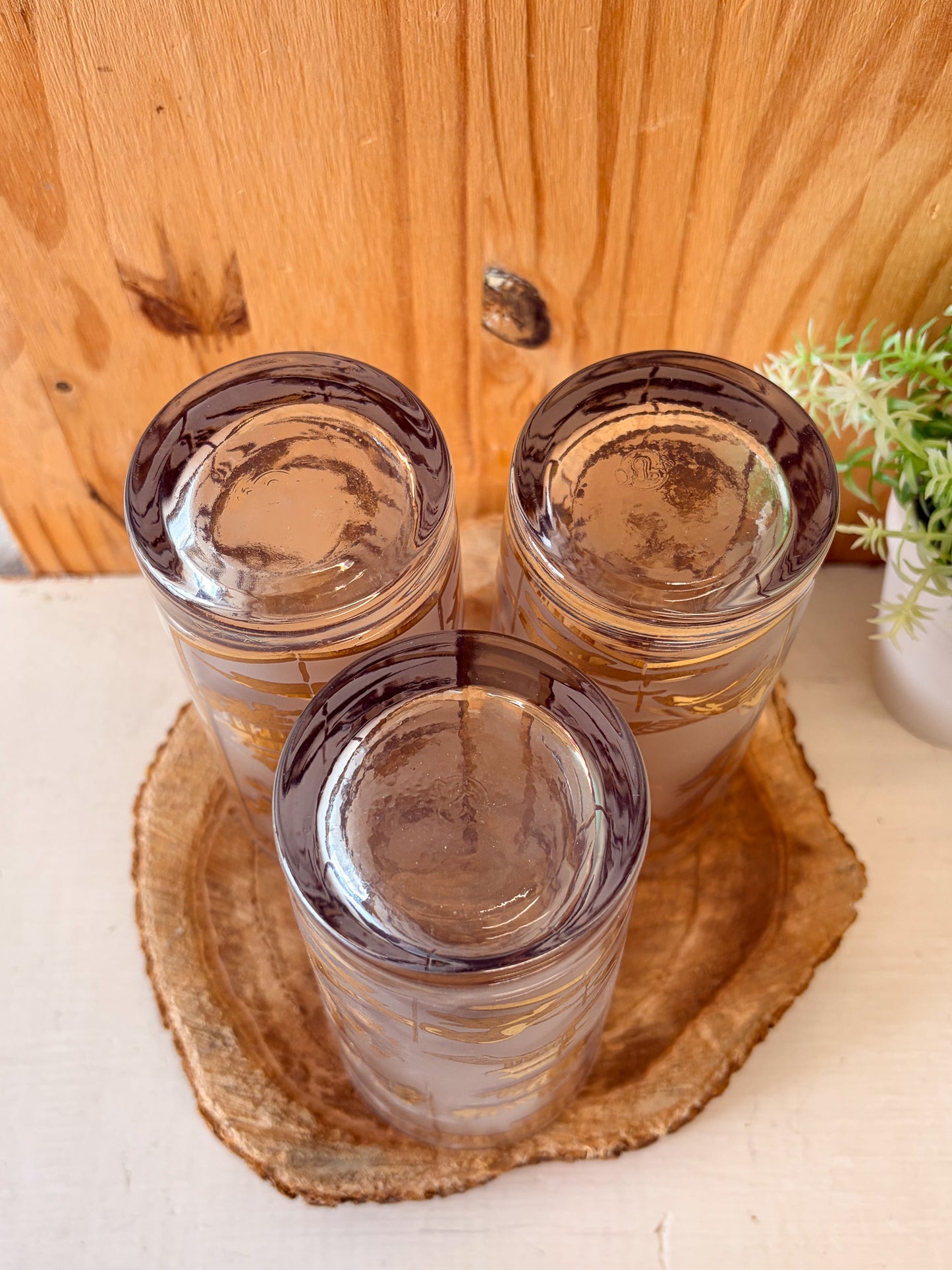 Vtg Set of Three Golden Etched Highball Glasses (Local Pick Up Only)