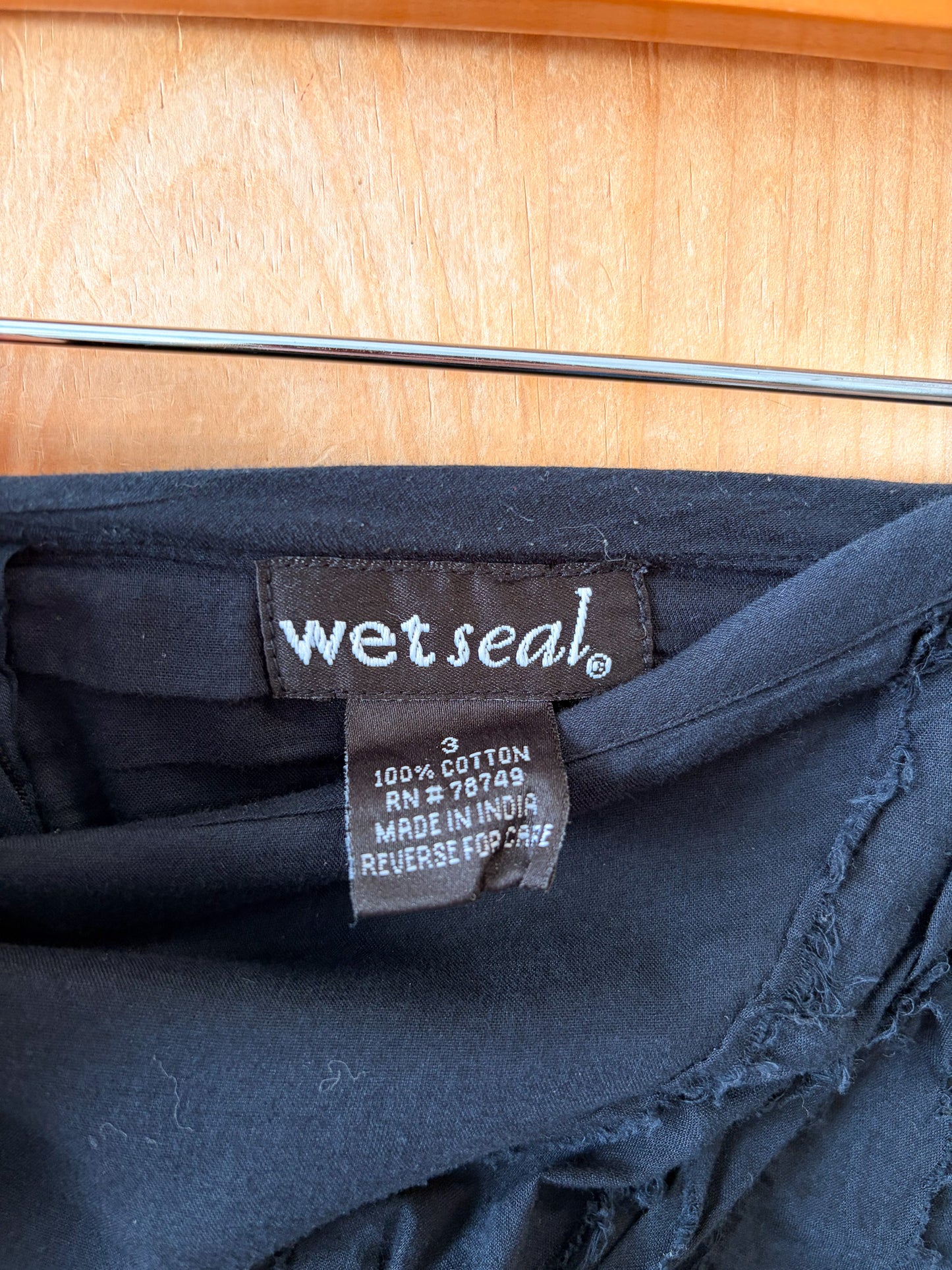 Wet Seal Ruffled Black Skirt : 3