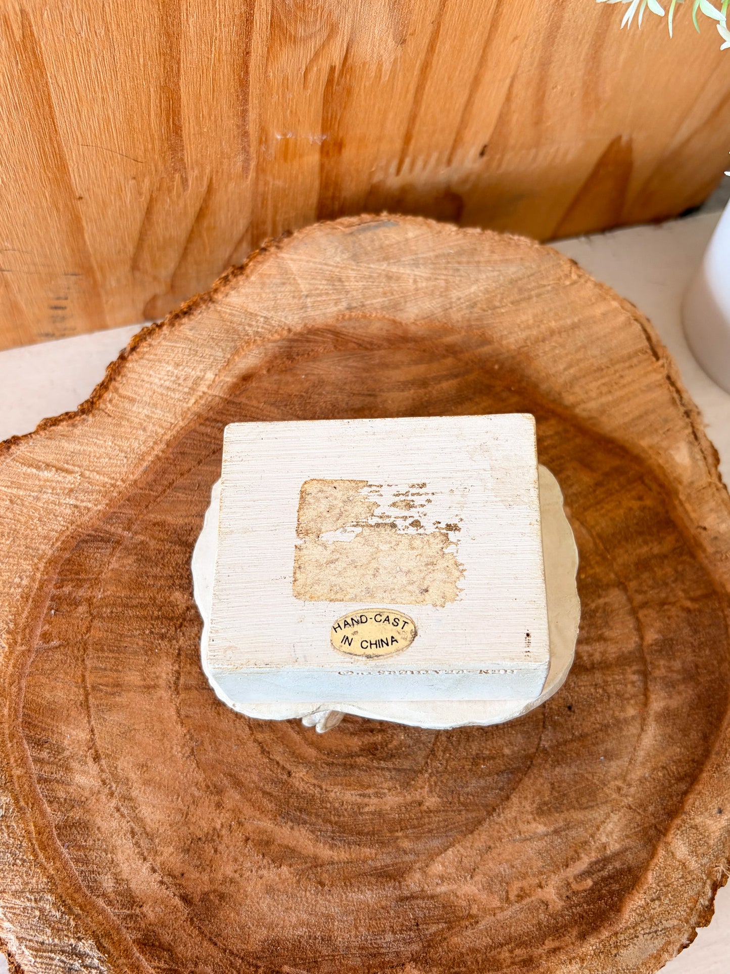 Hen-Feathers Rabbit Friends Trinket Dish (Local Pick Up Only)