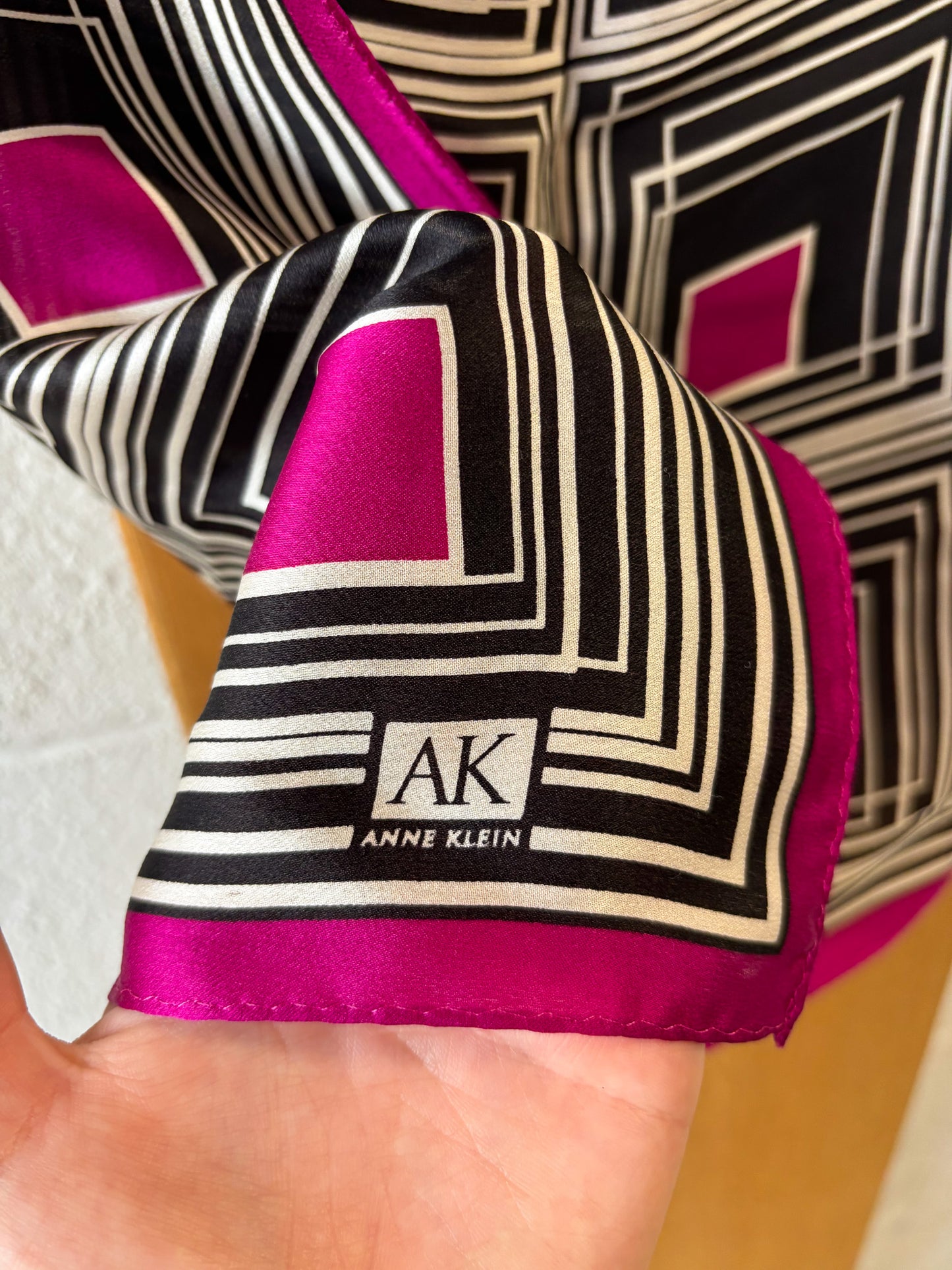 Black & Purple Geometric Print Scarf