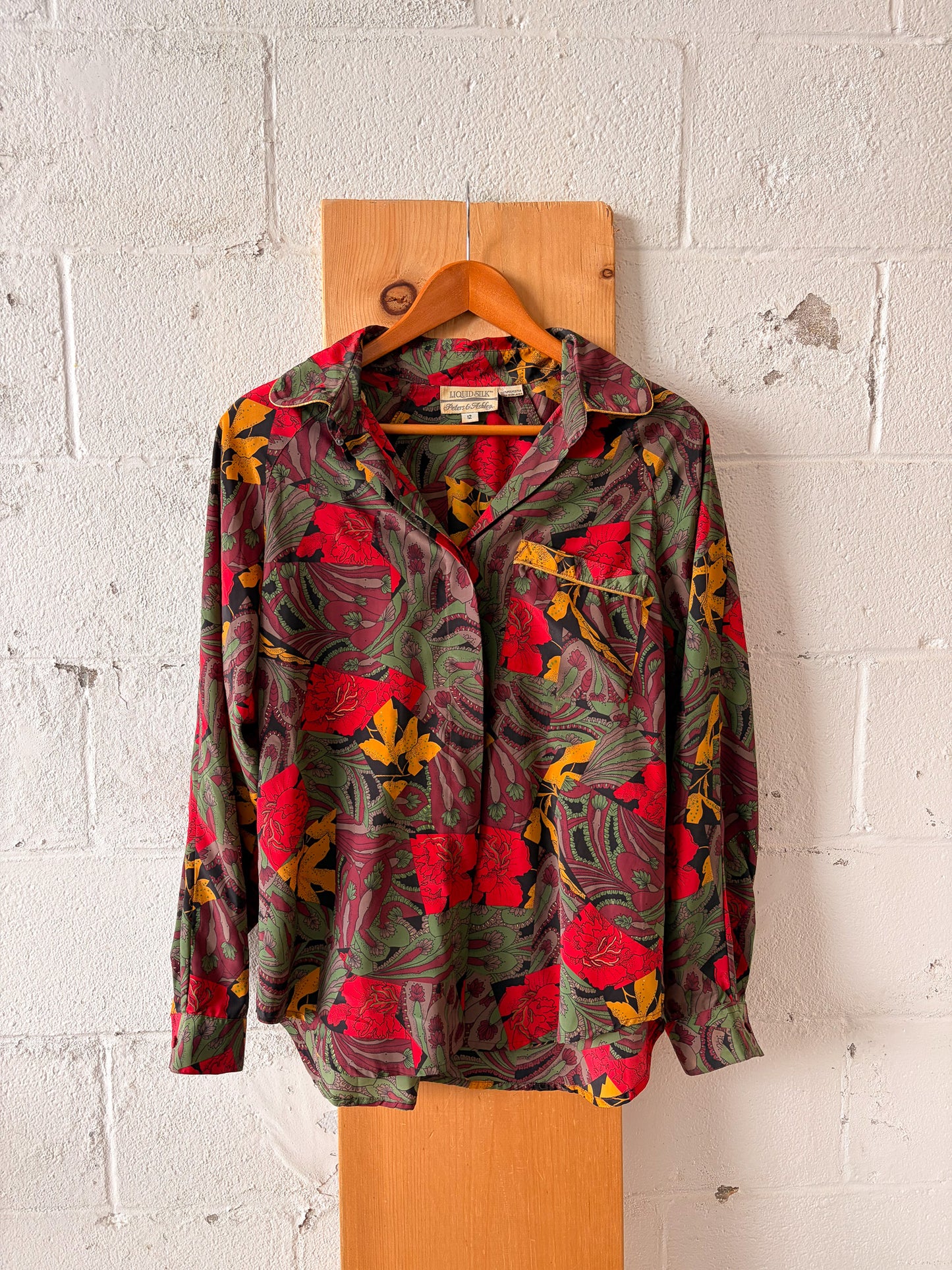 Vtg Flowy Floral Set : 12