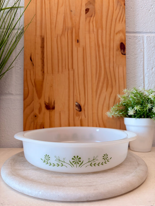 Vtg Glasbake Green Daisy Round Baking Dish (Local Pick Up Only)