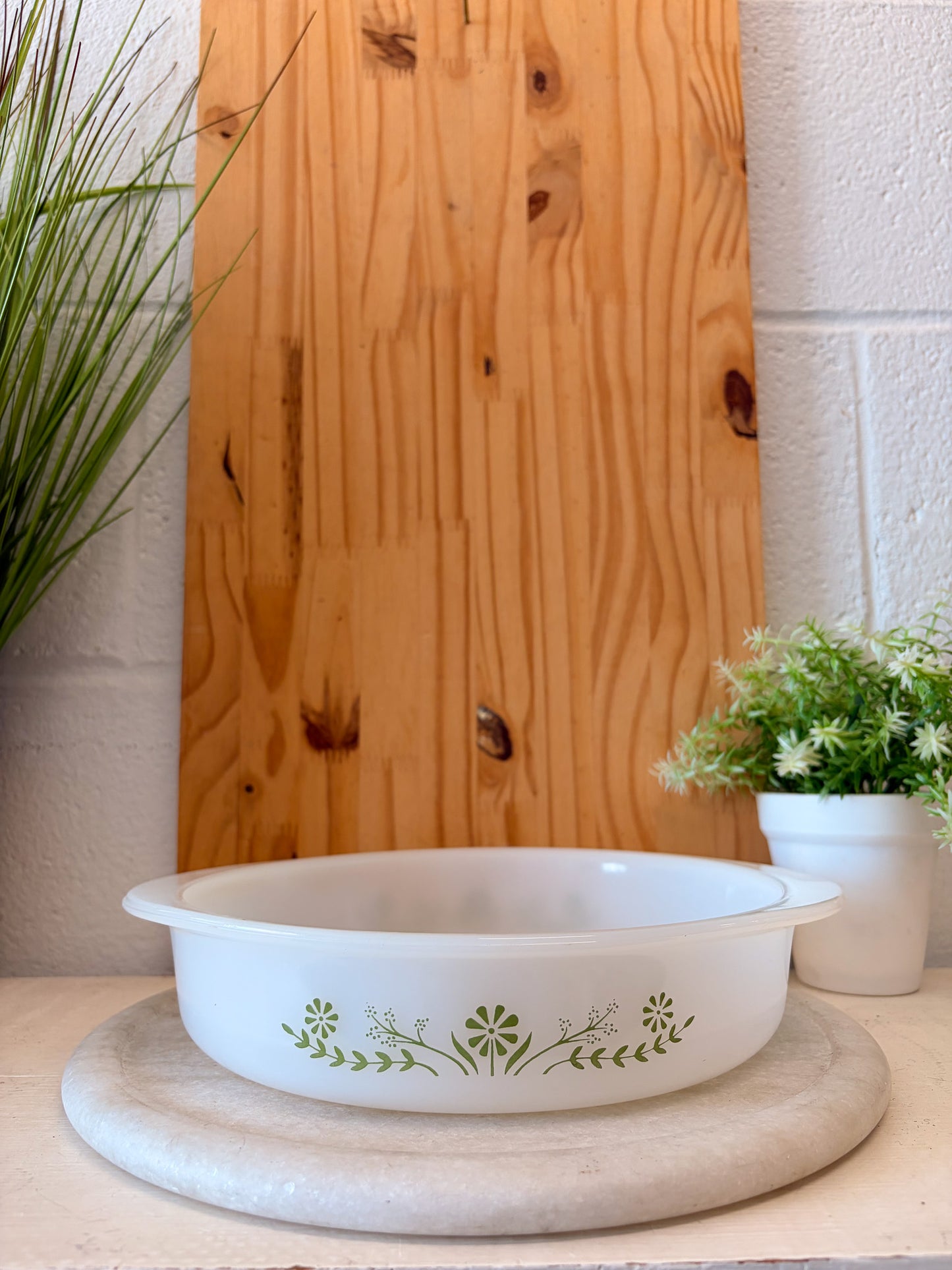Vtg Glasbake Green Daisy Round Baking Dish (Local Pick Up Only)