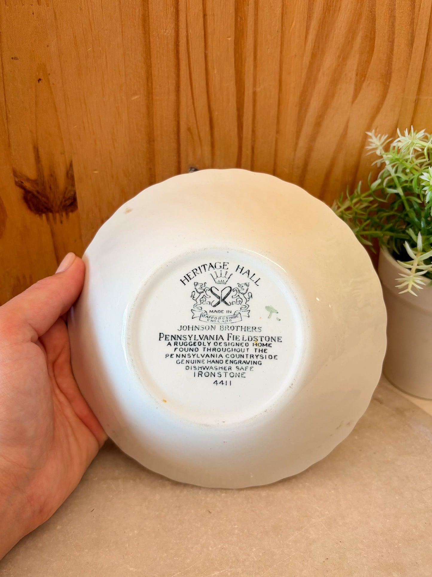 Vtg Heritage Hall Bowl & Plates Set (Local Pick Up Only)