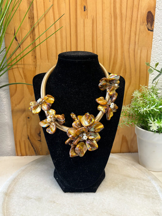 Chunky Floral Collar Necklace
