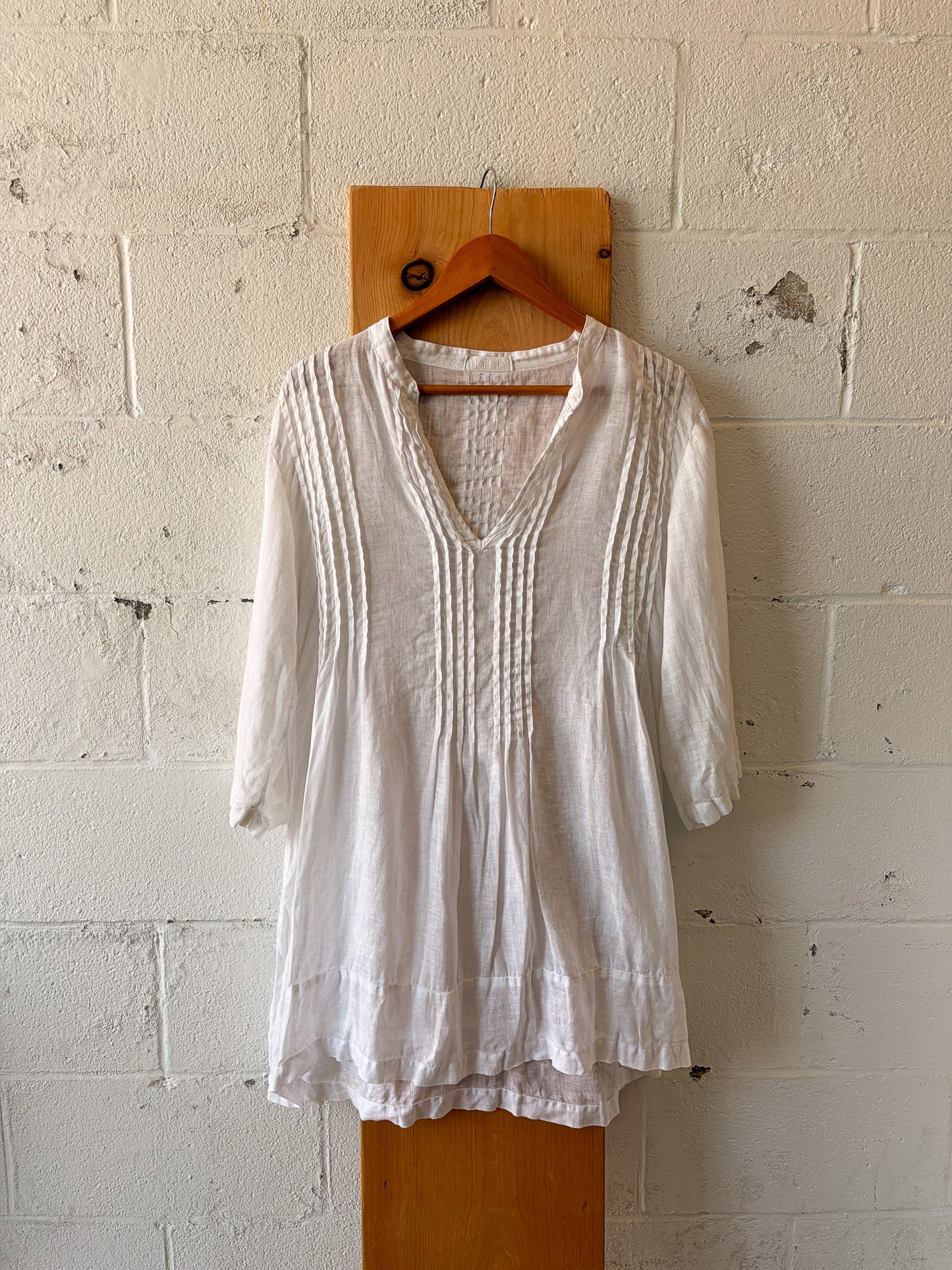 White Summer Tunic : M/L