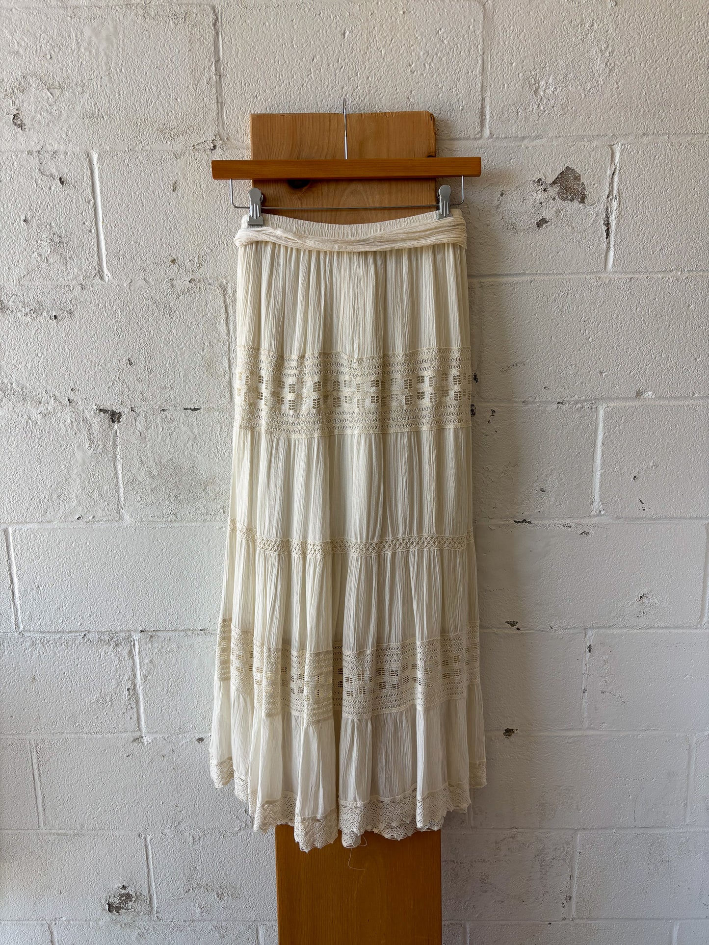 Cream Lace Boho Maxi Skirt : M