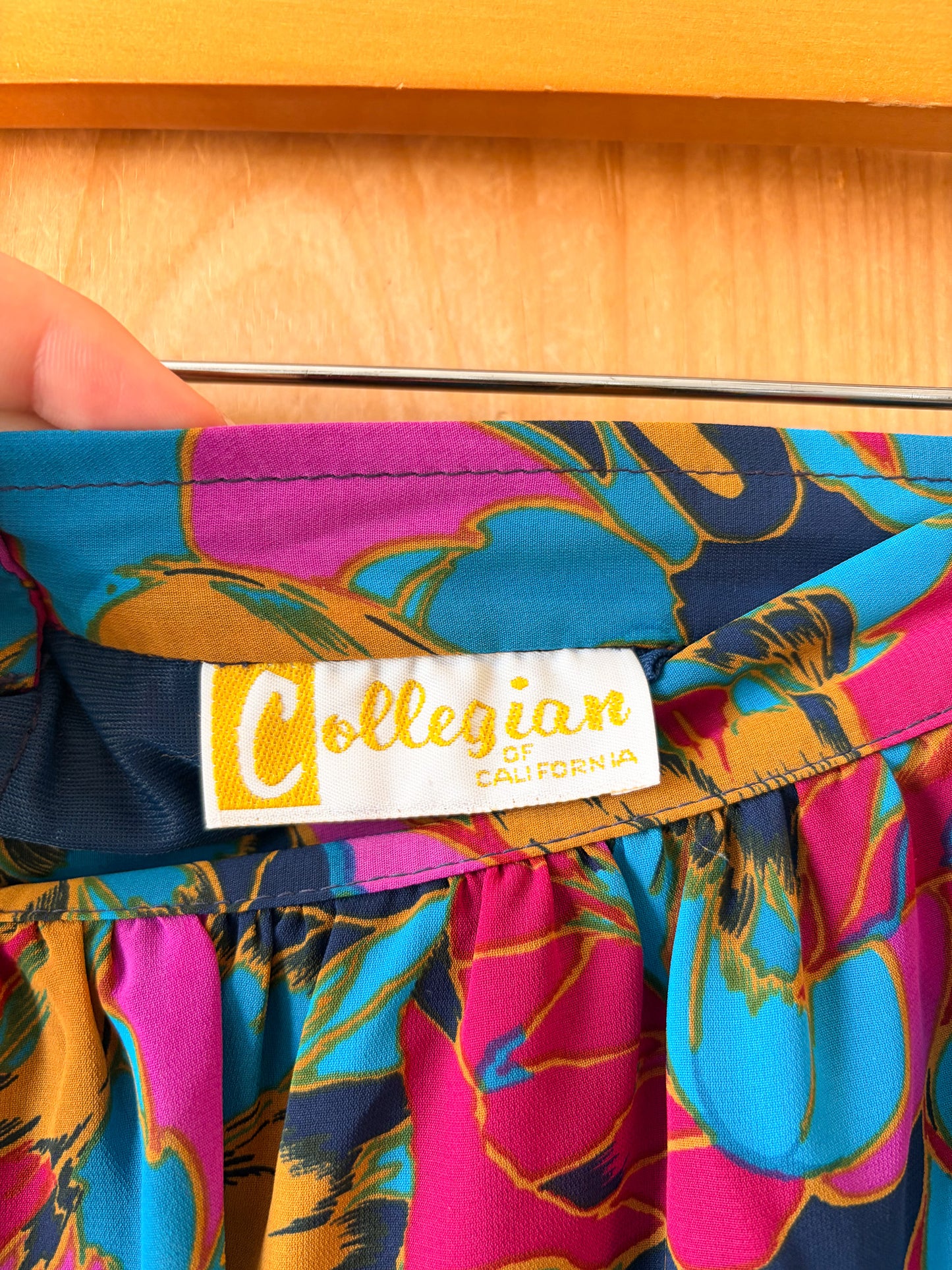 Vtg Colorful Skirt : 30"W