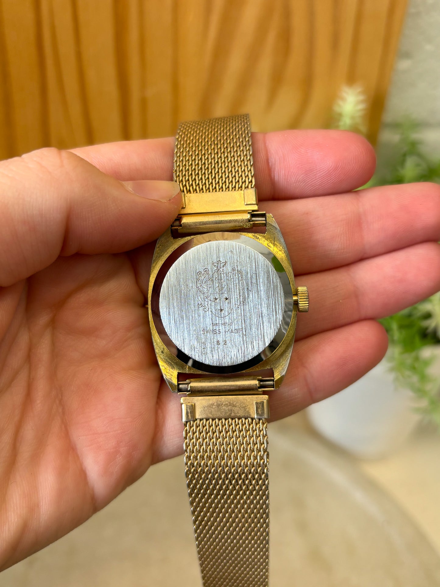 Vtg 1962 Swiss Made Gold Mickey Watch (as is)