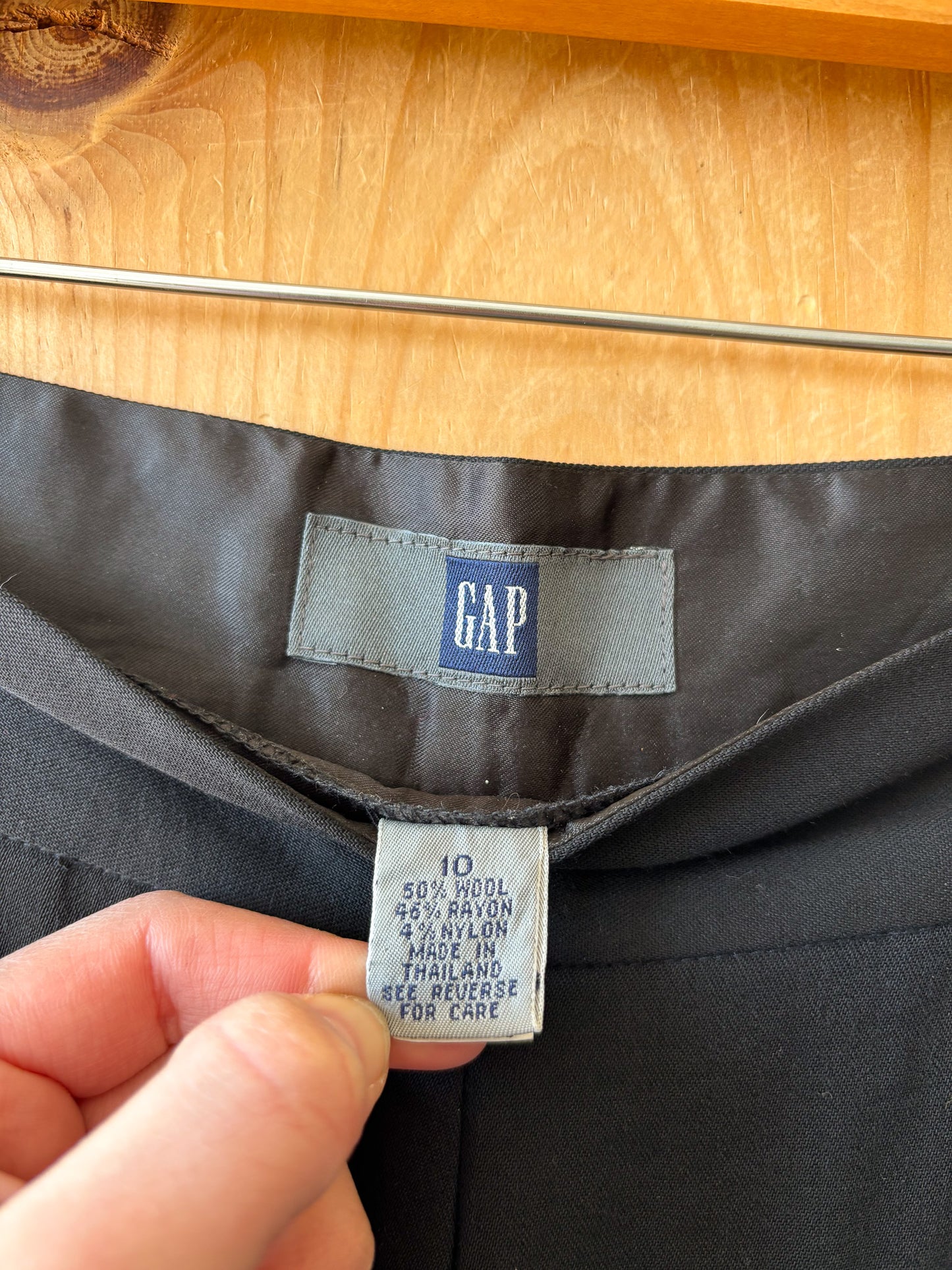 Vtg GAP Tapered Pants : 10