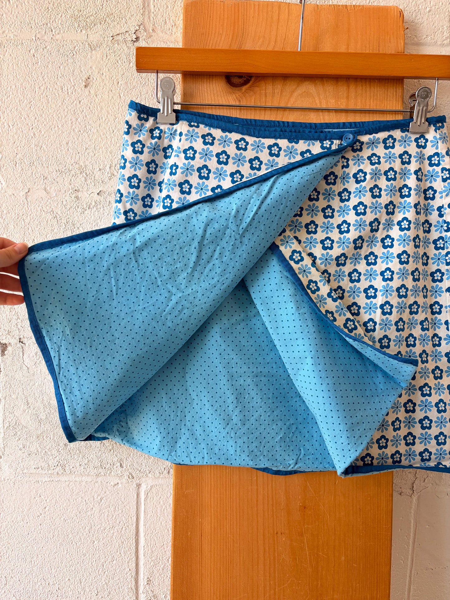 '03 Gap Reversible Blue Patterned Skirt : 10
