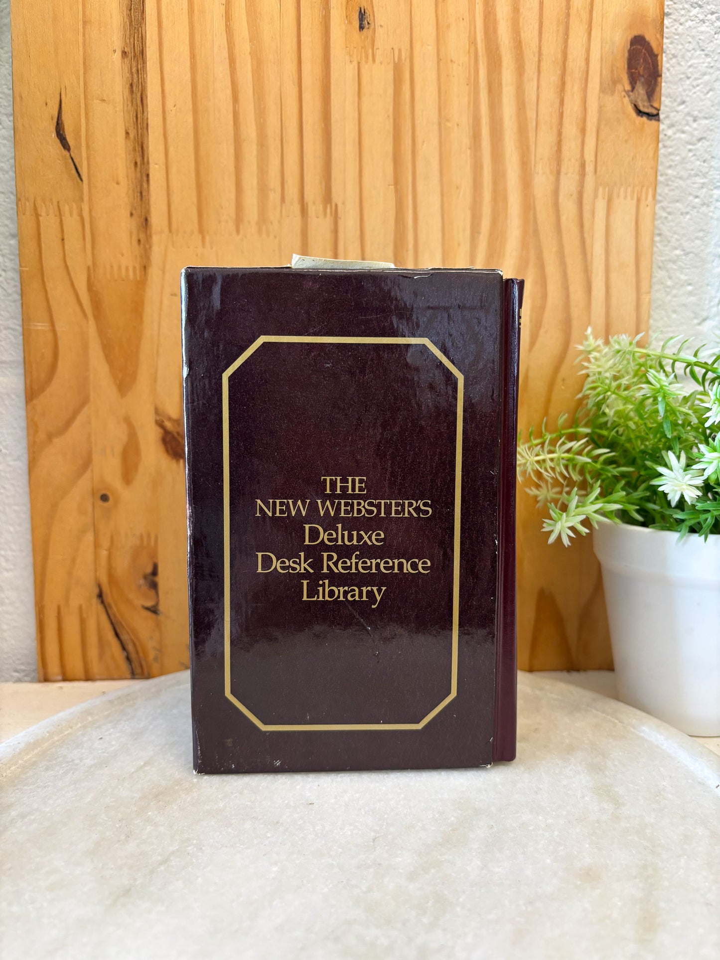 Vtg Webster's Deluxe Desk Reference Set