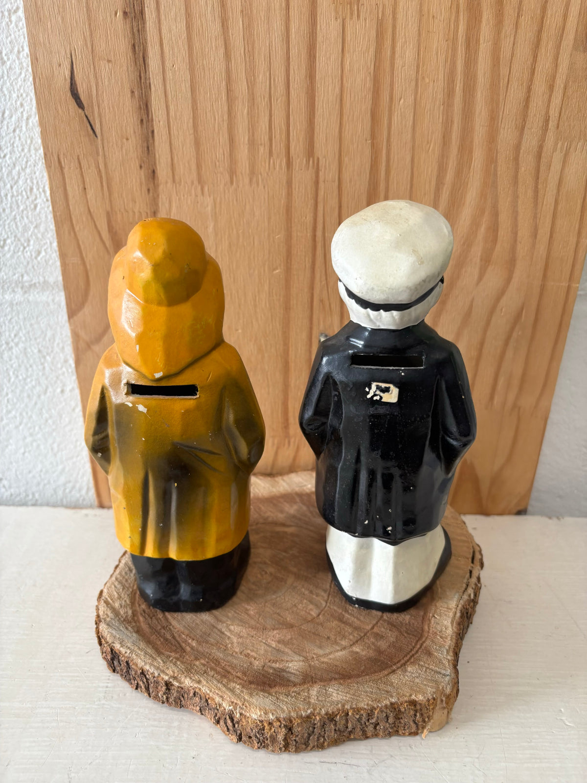 Vtg Salt & Pepper Shaker Set (Local Pickup Only)