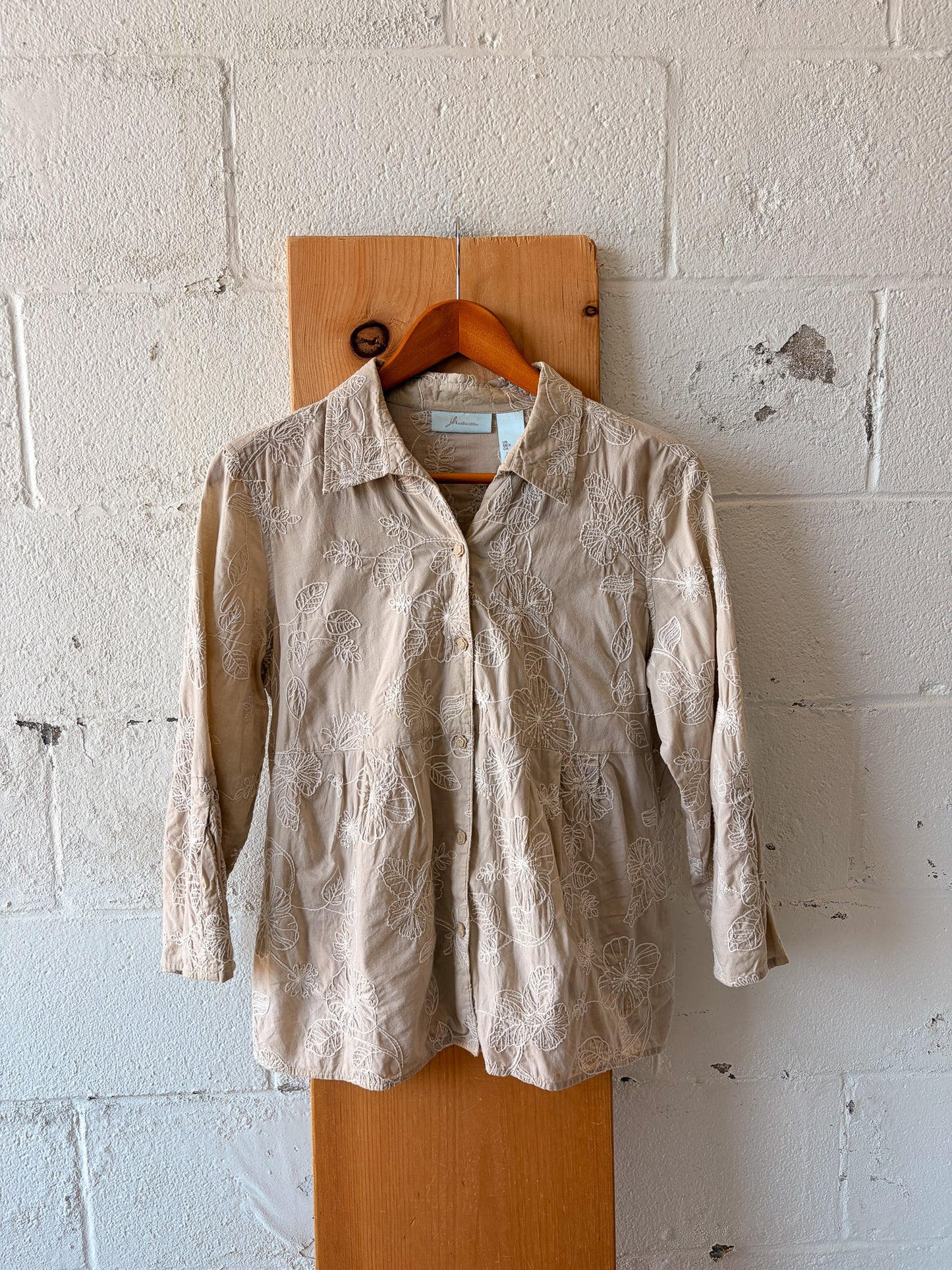 Floral Embroidered Khaki Top : L