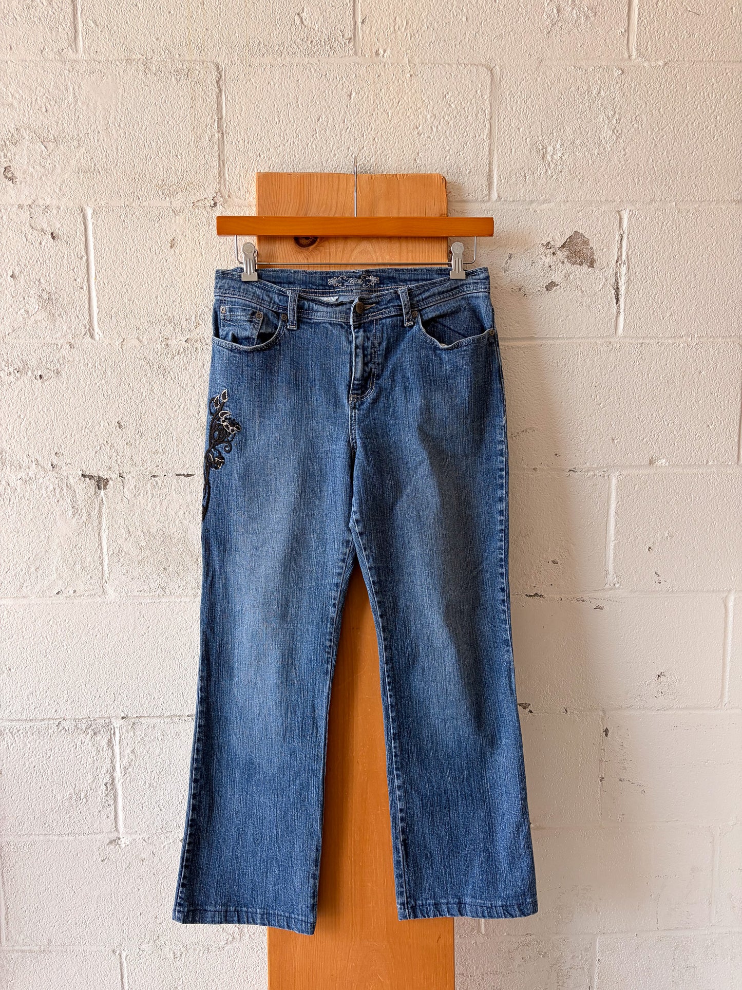 Embroidered Jeans : 10
