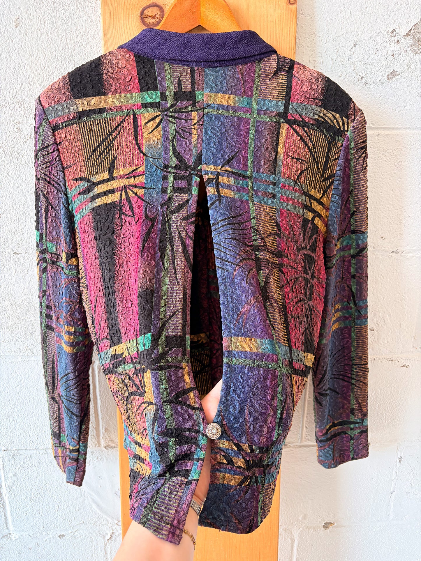 Funky Patterned Open Back Button Up Top : 14P