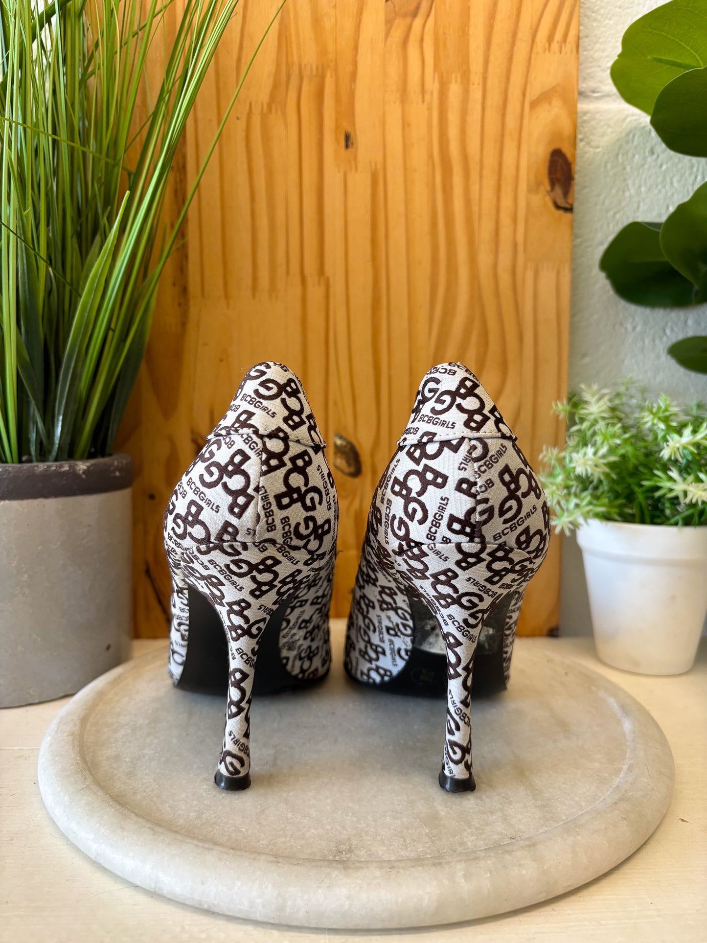 BCBG Heels : Size 7.5