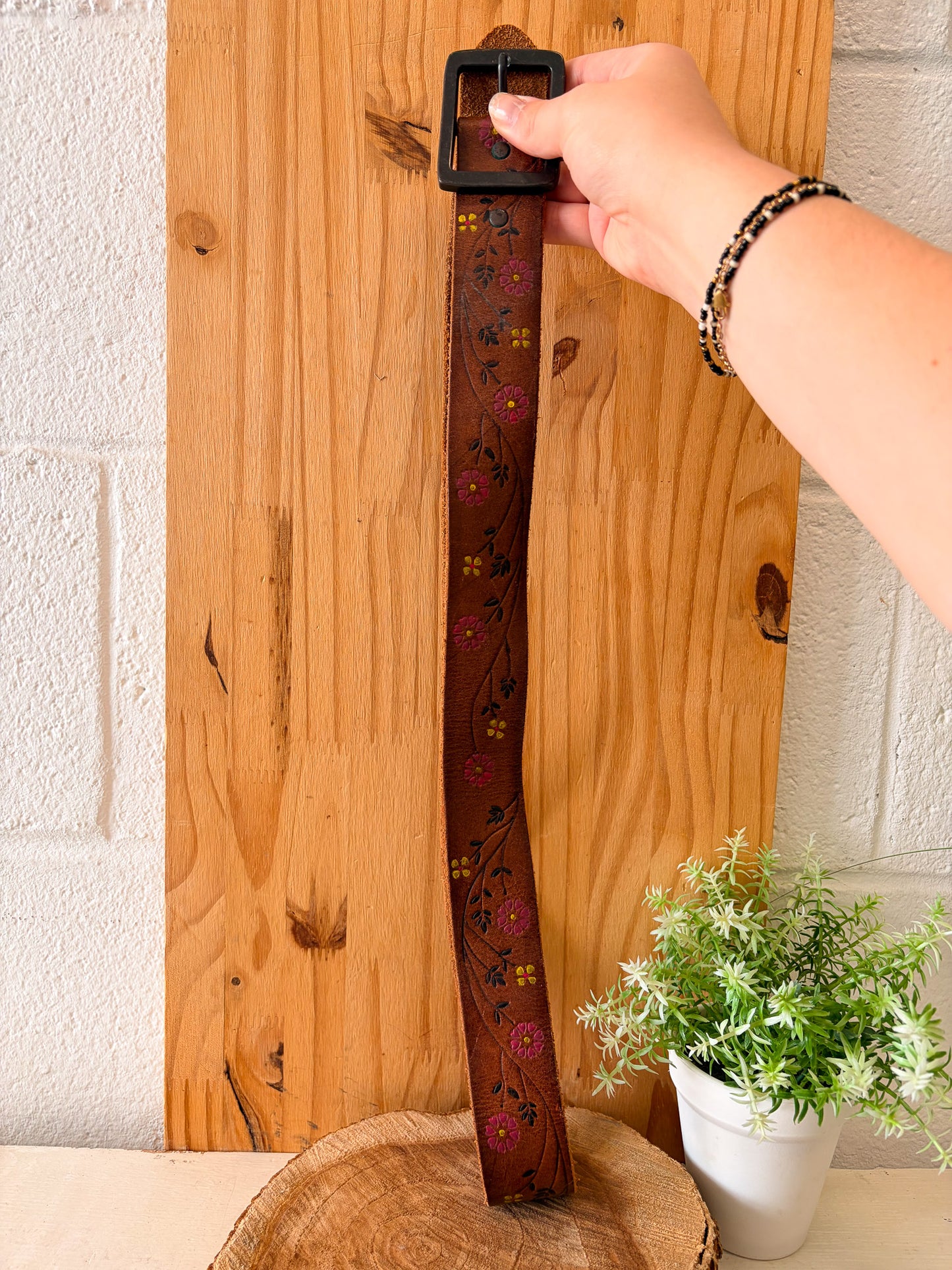 Floral Leather Belt : M