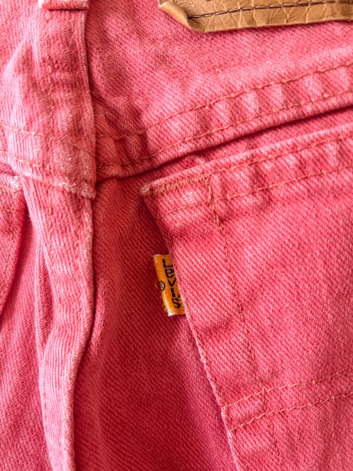 '93 Red Levi's : 25"W