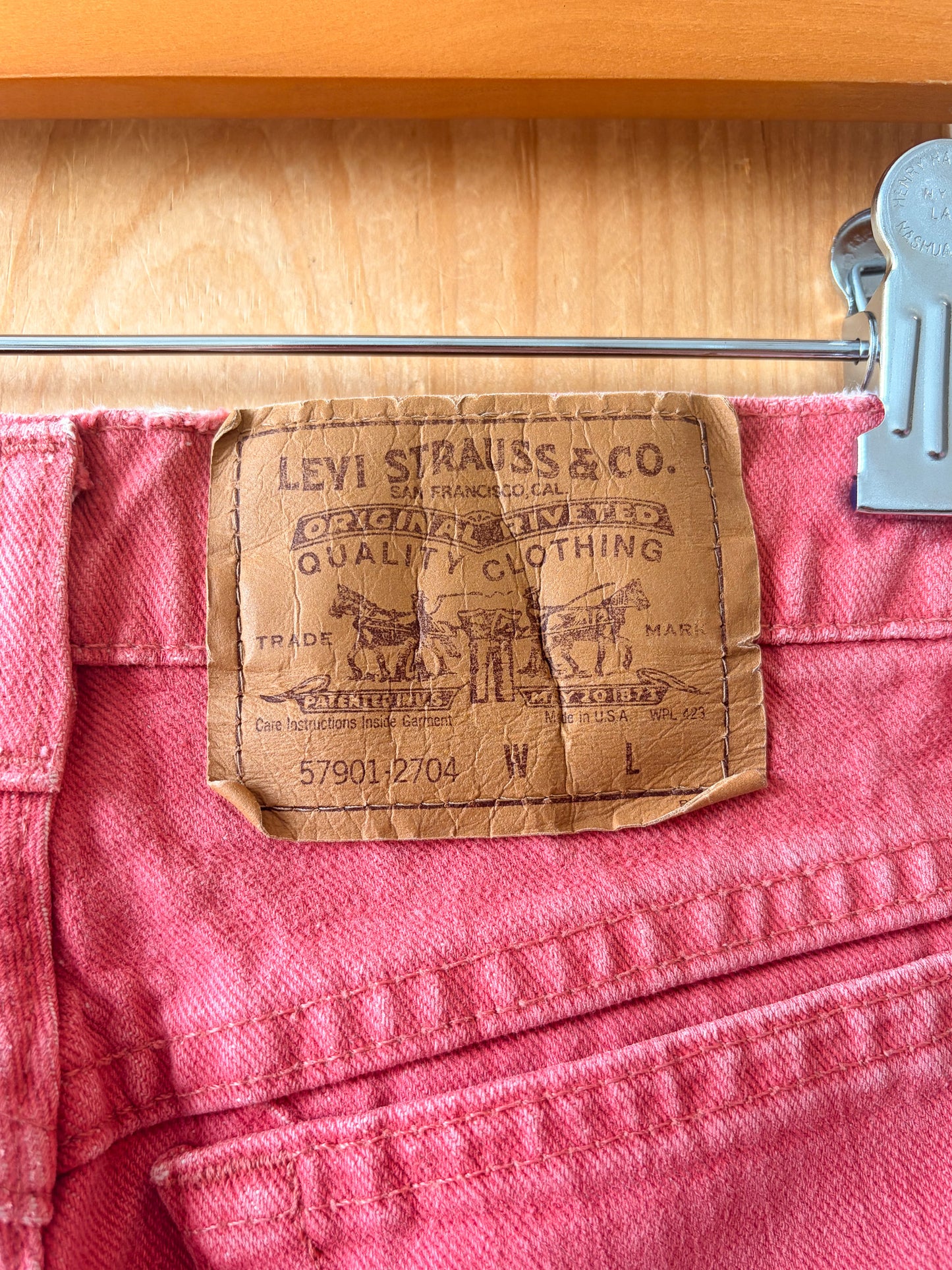 '93 Red Levi's : 25"W