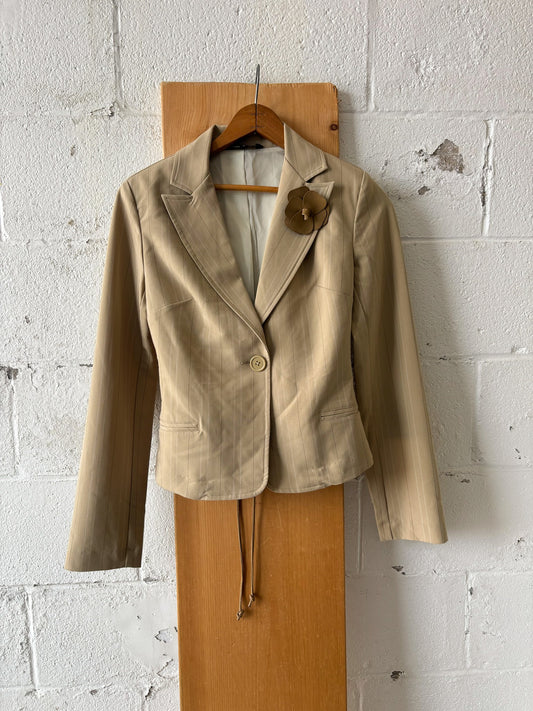 Floral Appliqué Tie Back Blazer : S