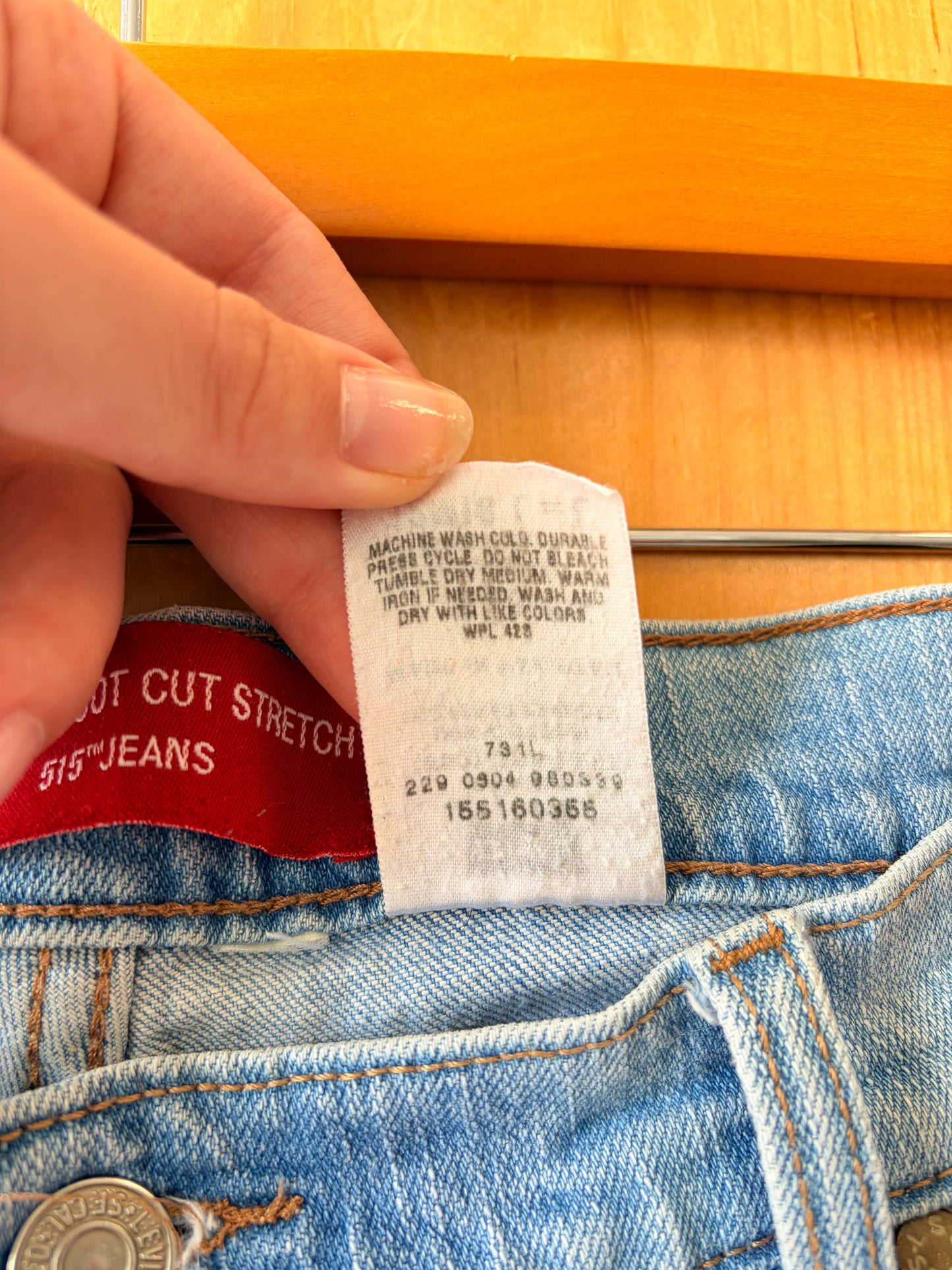 '04 Boot Cut Levi's : Misses 12
