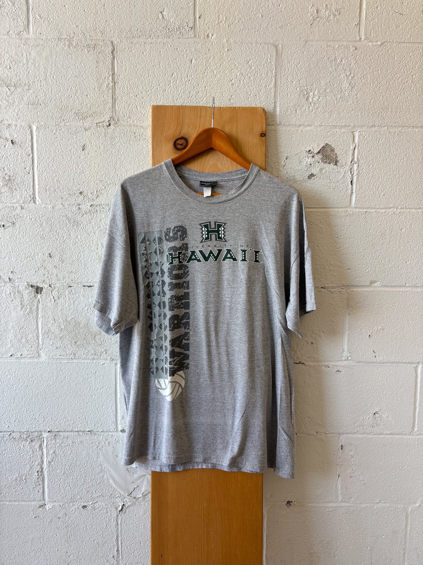 University of Hawaii Tee : XL