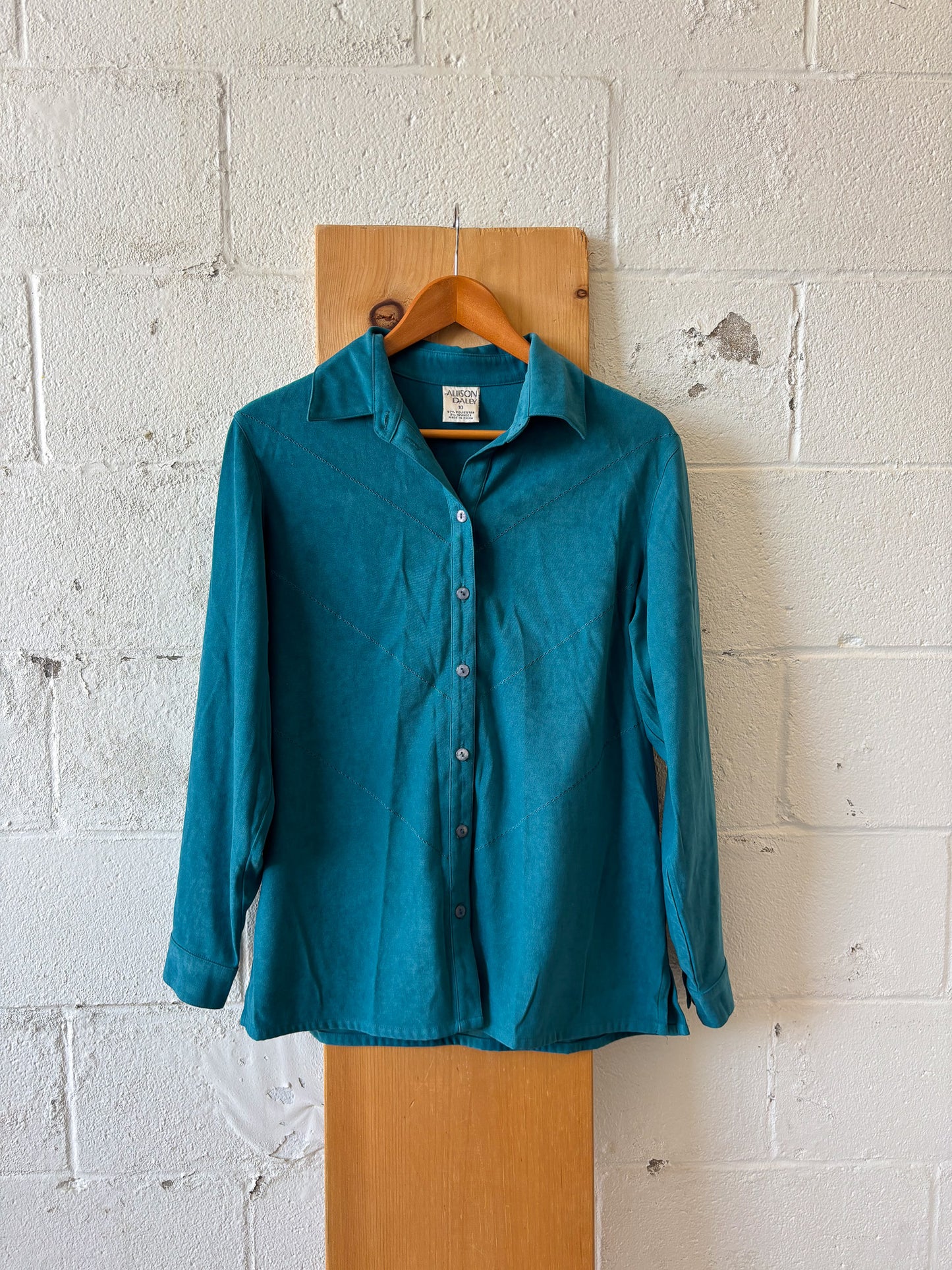 Turquoise Button Up : 10