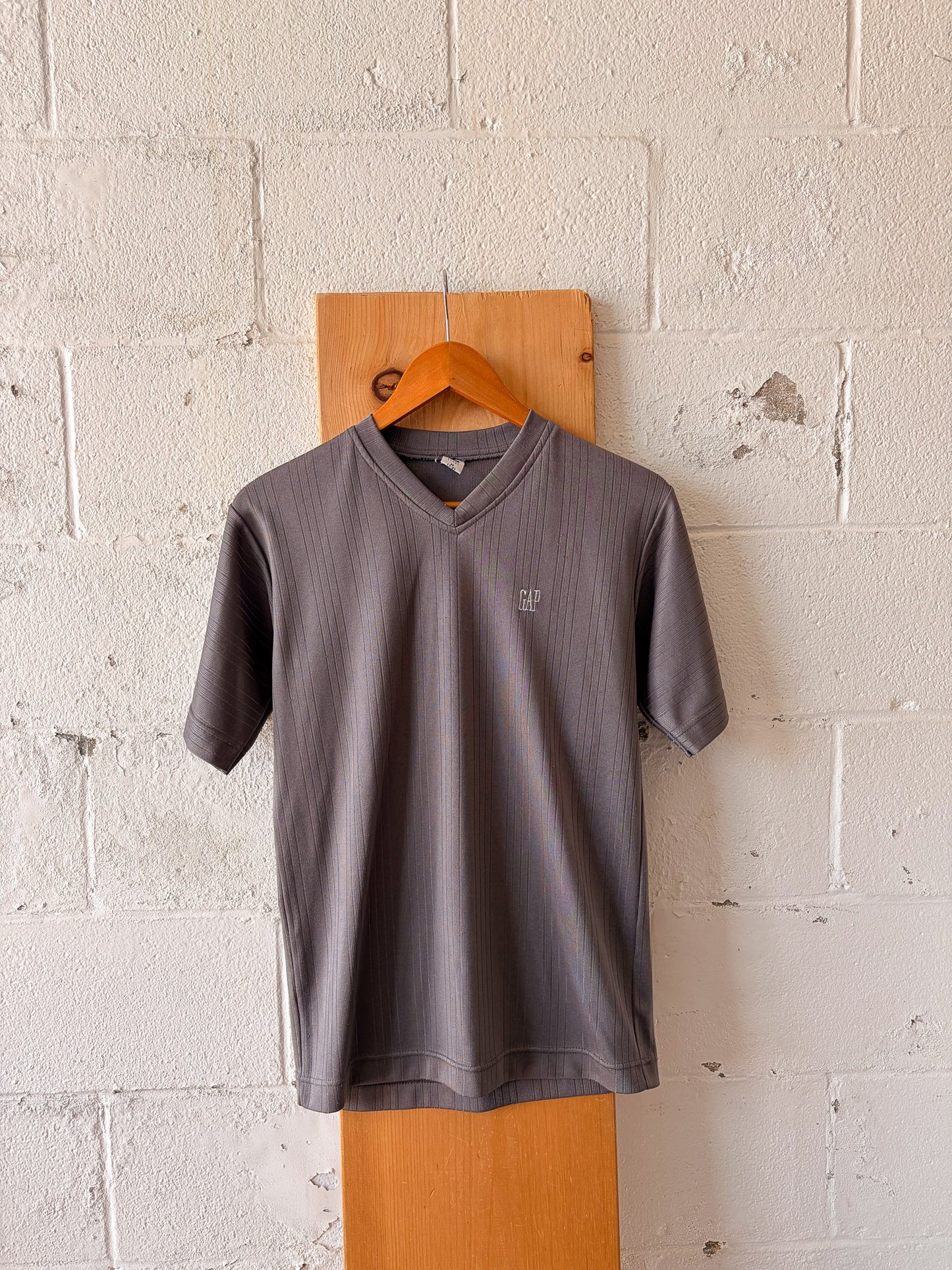 Vtg Striped Gray Gap Tee : Youth M