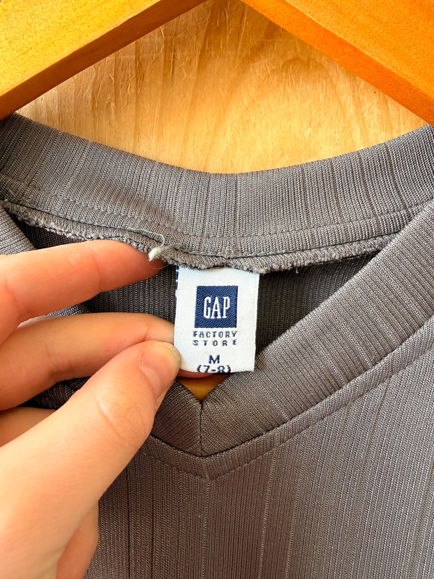 Vtg Striped Gray Gap Tee : Youth M