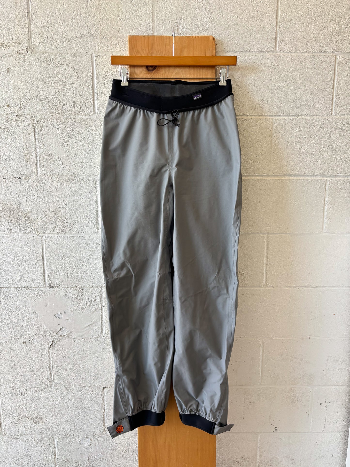 Patagonia Waterproof Pants : L