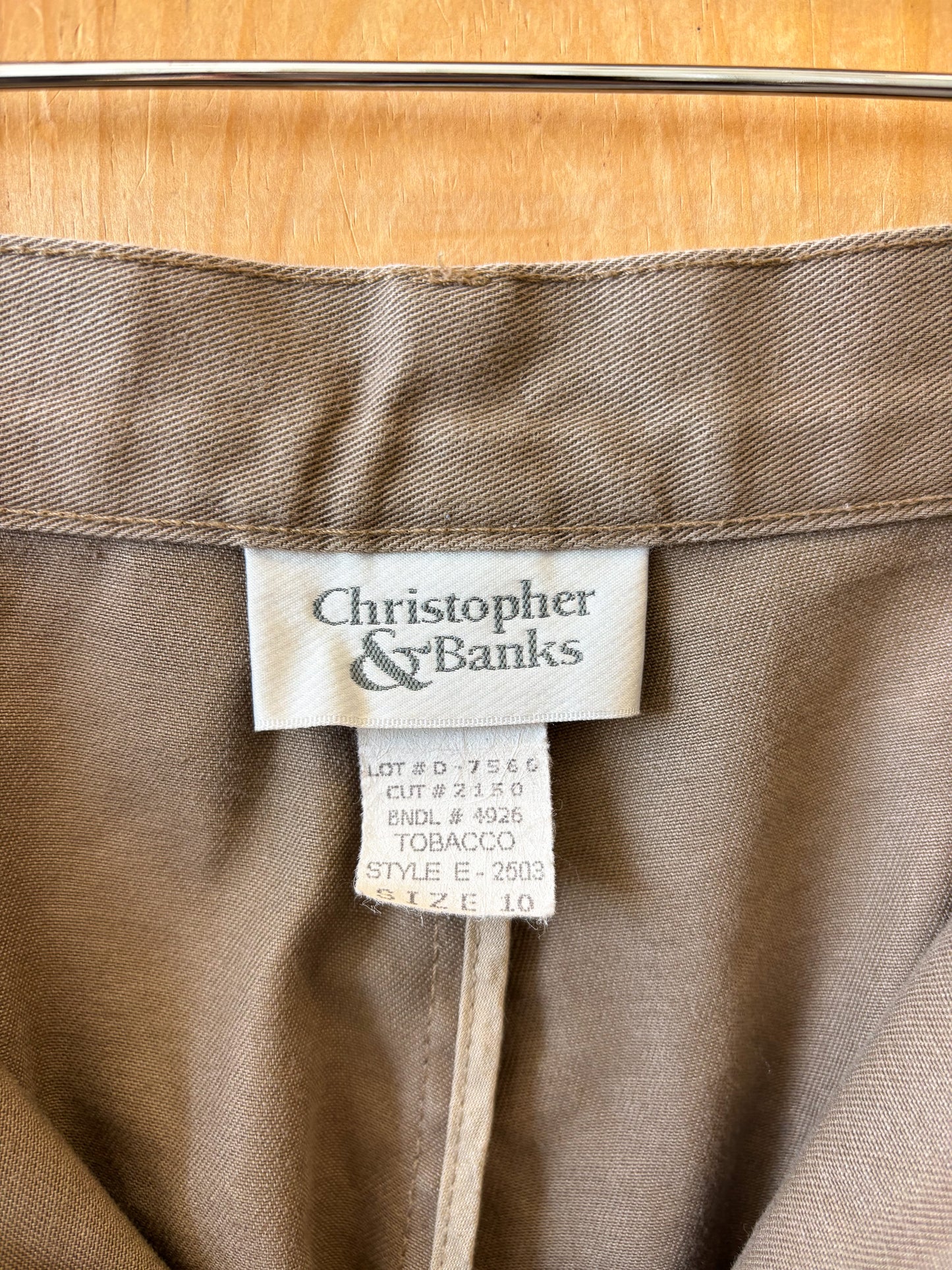 Brown Khaki Shorts : 10