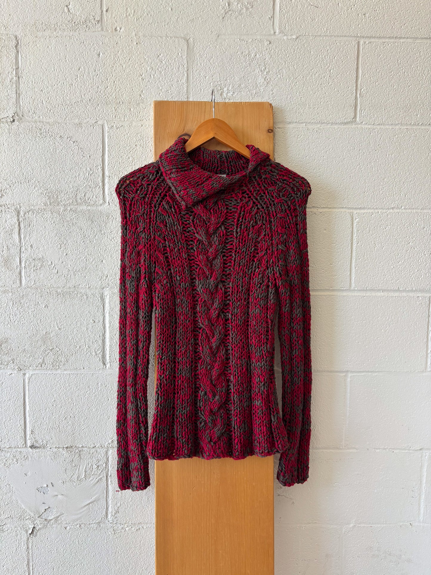 Red & Brown Woven Sweater : S/M