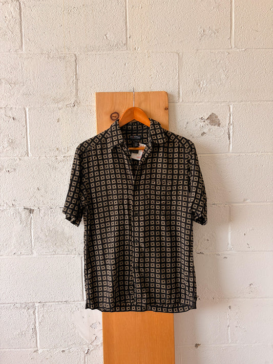 Neutral Square Patterned Button Up : S