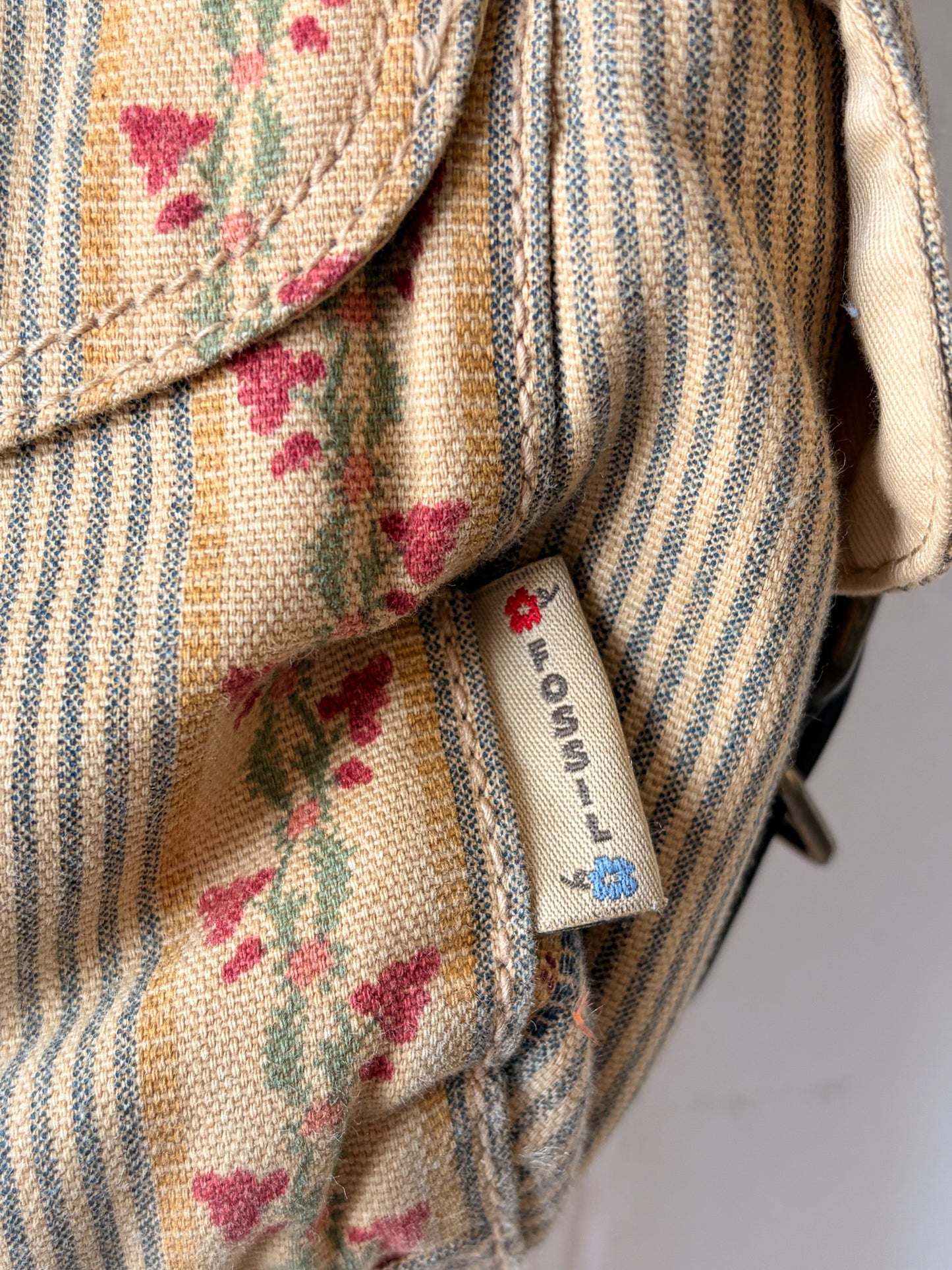 Fossil Amelia Canvas Floral Purse