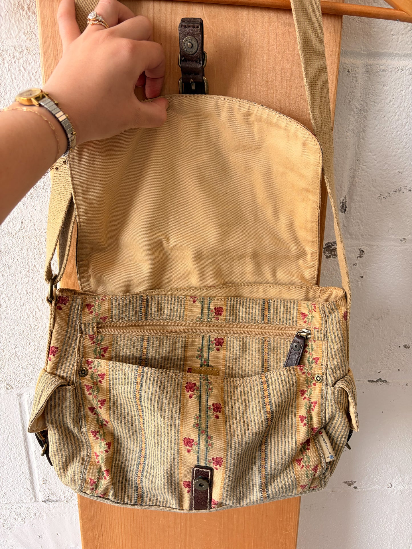 Fossil Amelia Canvas Floral Purse