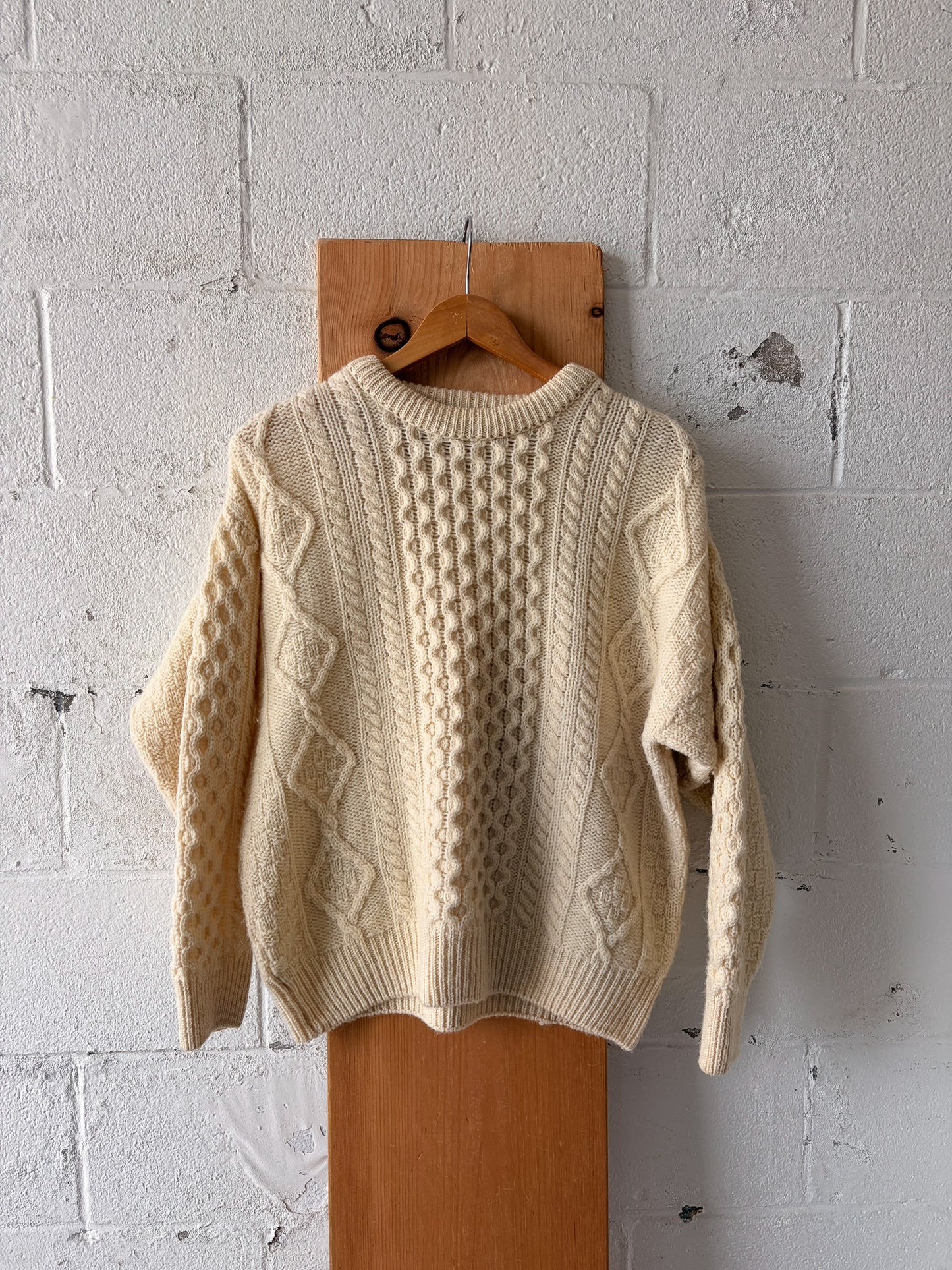 Vtg Irish Wool Cream Sweater : M