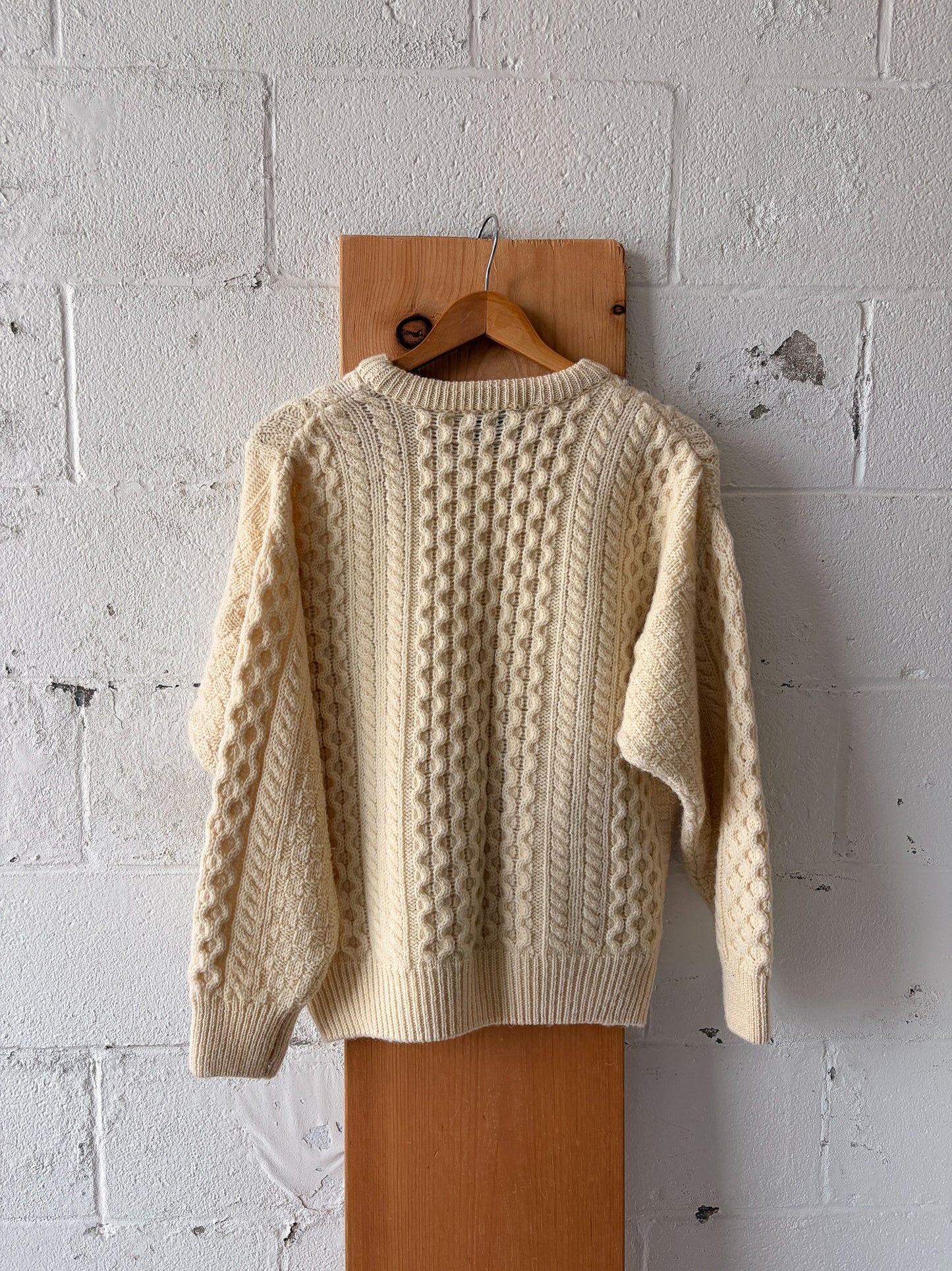 Vtg Irish Wool Cream Sweater : M