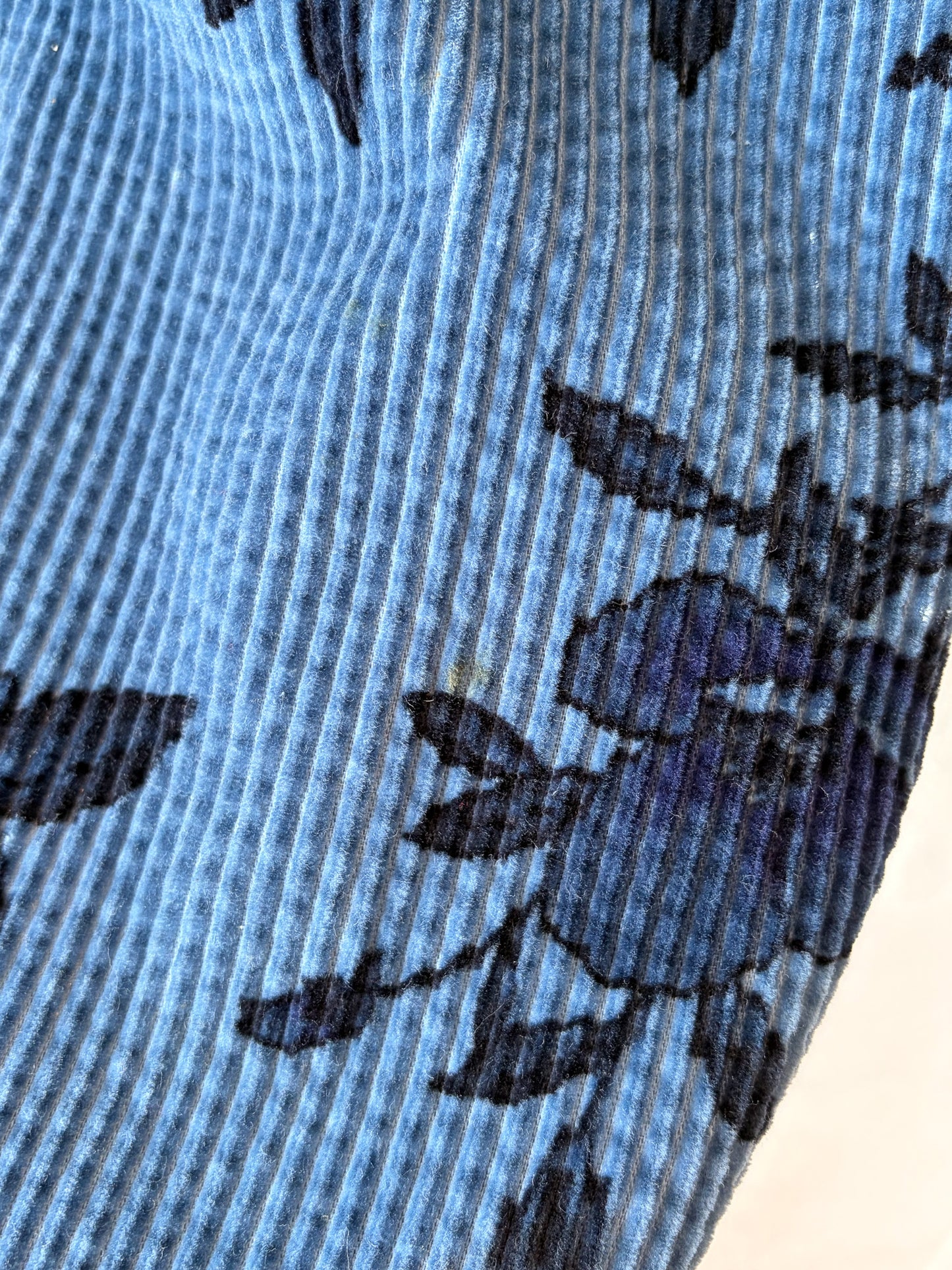 Floral Corduroy Button Up : M