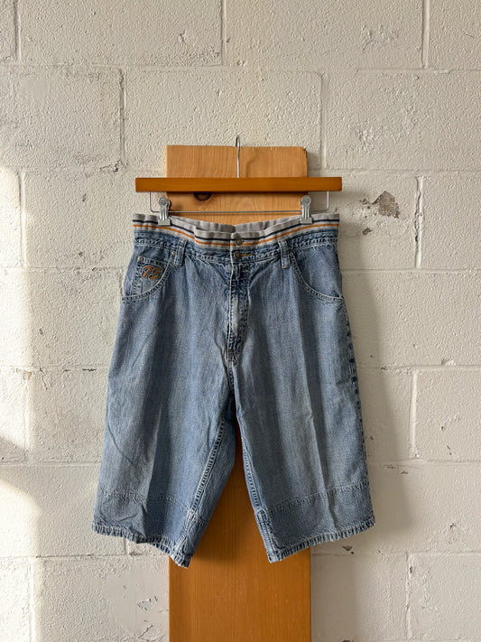 Y2K Denim Shorts : 34” W