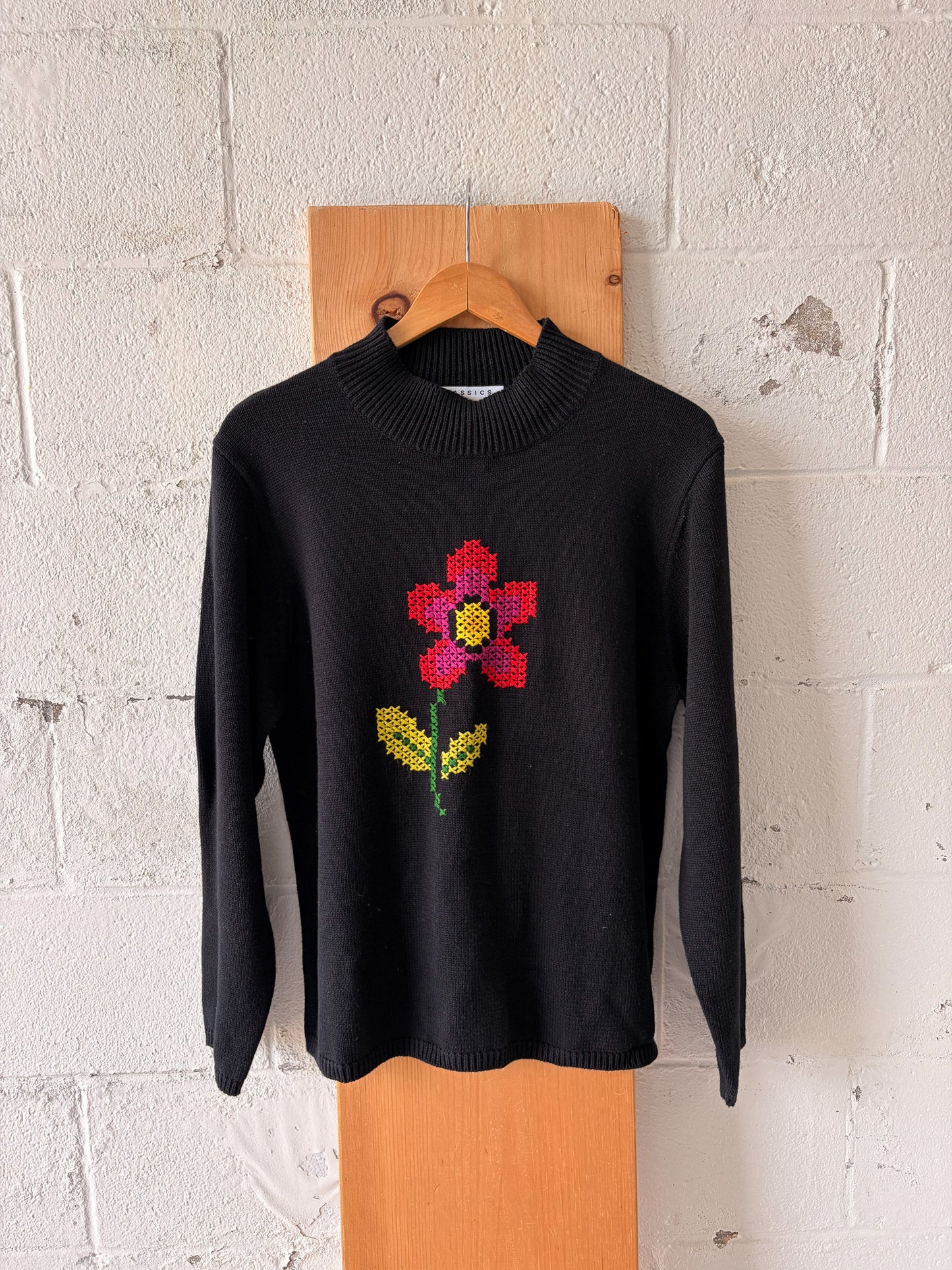 Black Mock Neck Flower Sweater : XL