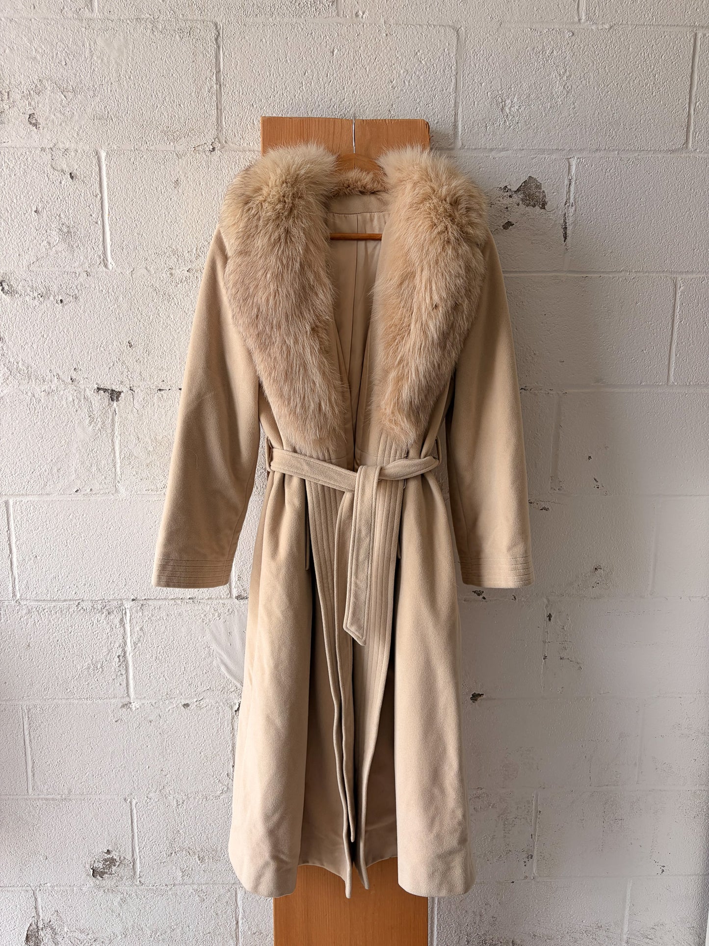 Juli de Roma Fur Collared Trench Coat : M/L
