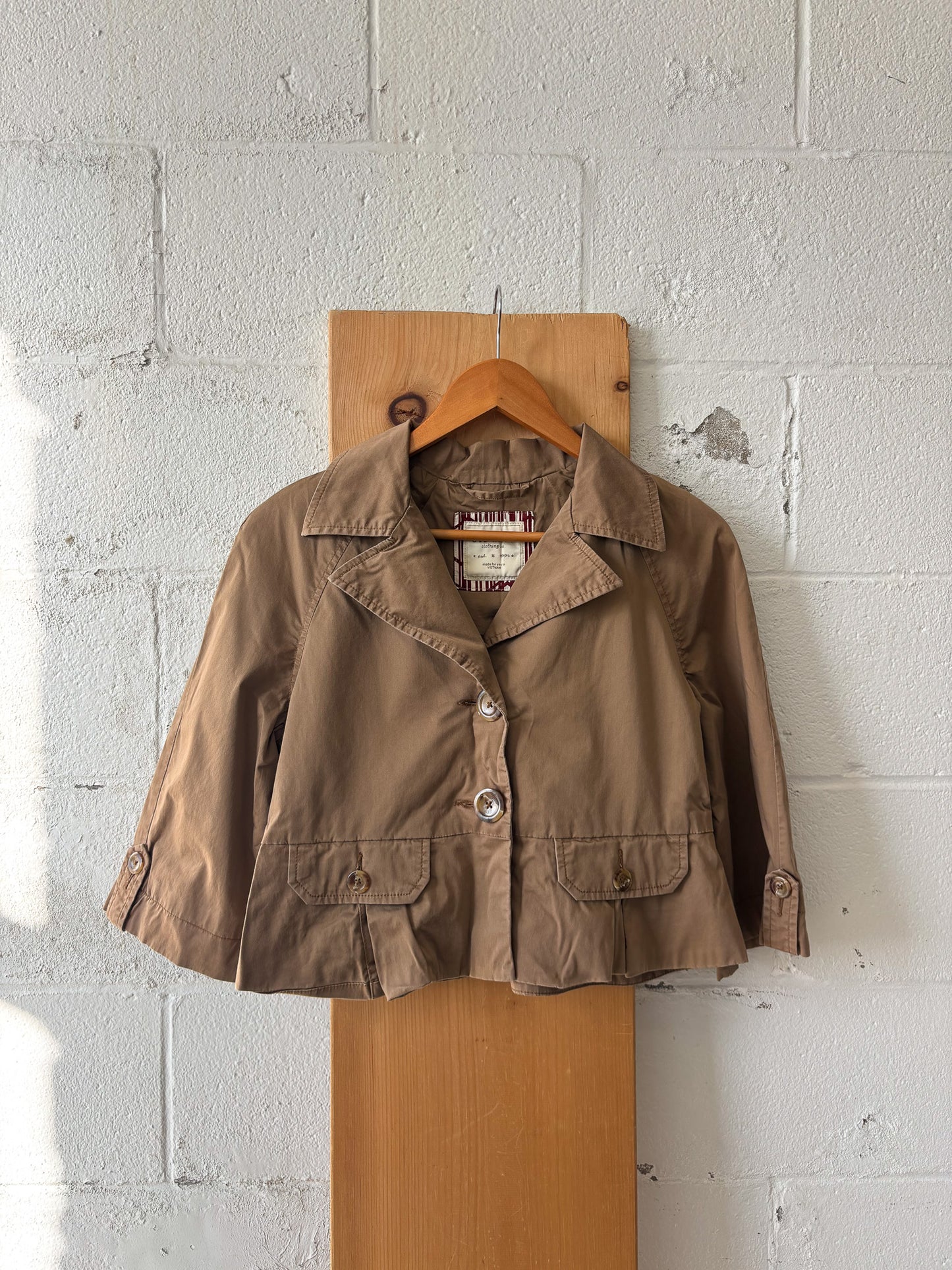 Brown Jacket : M