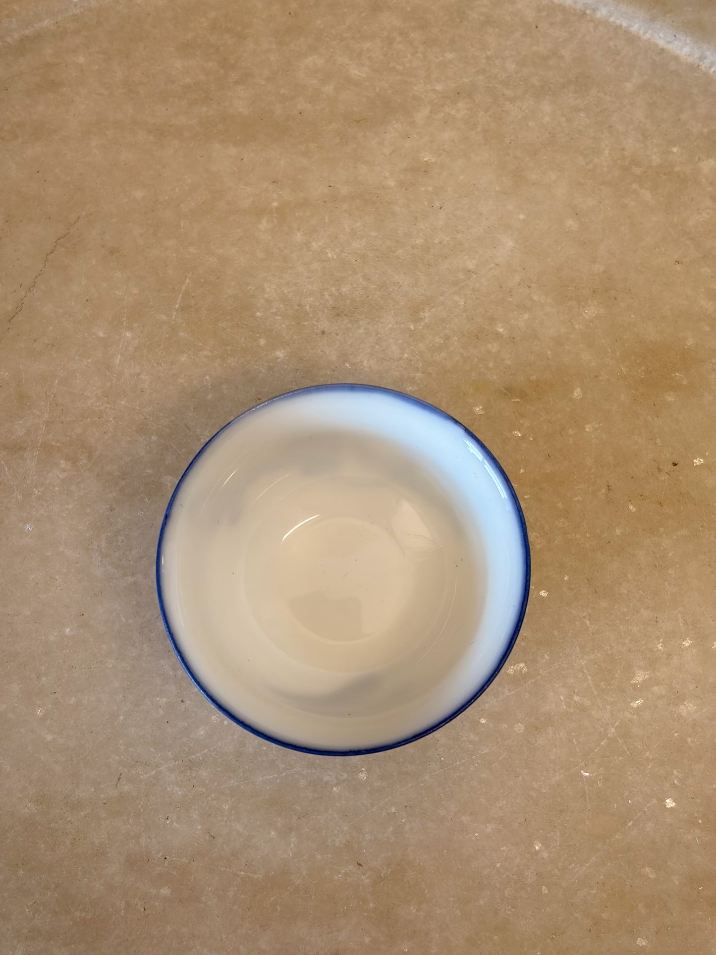 Vtg Little Porcelain Sake Cup (Local pick Up Only)