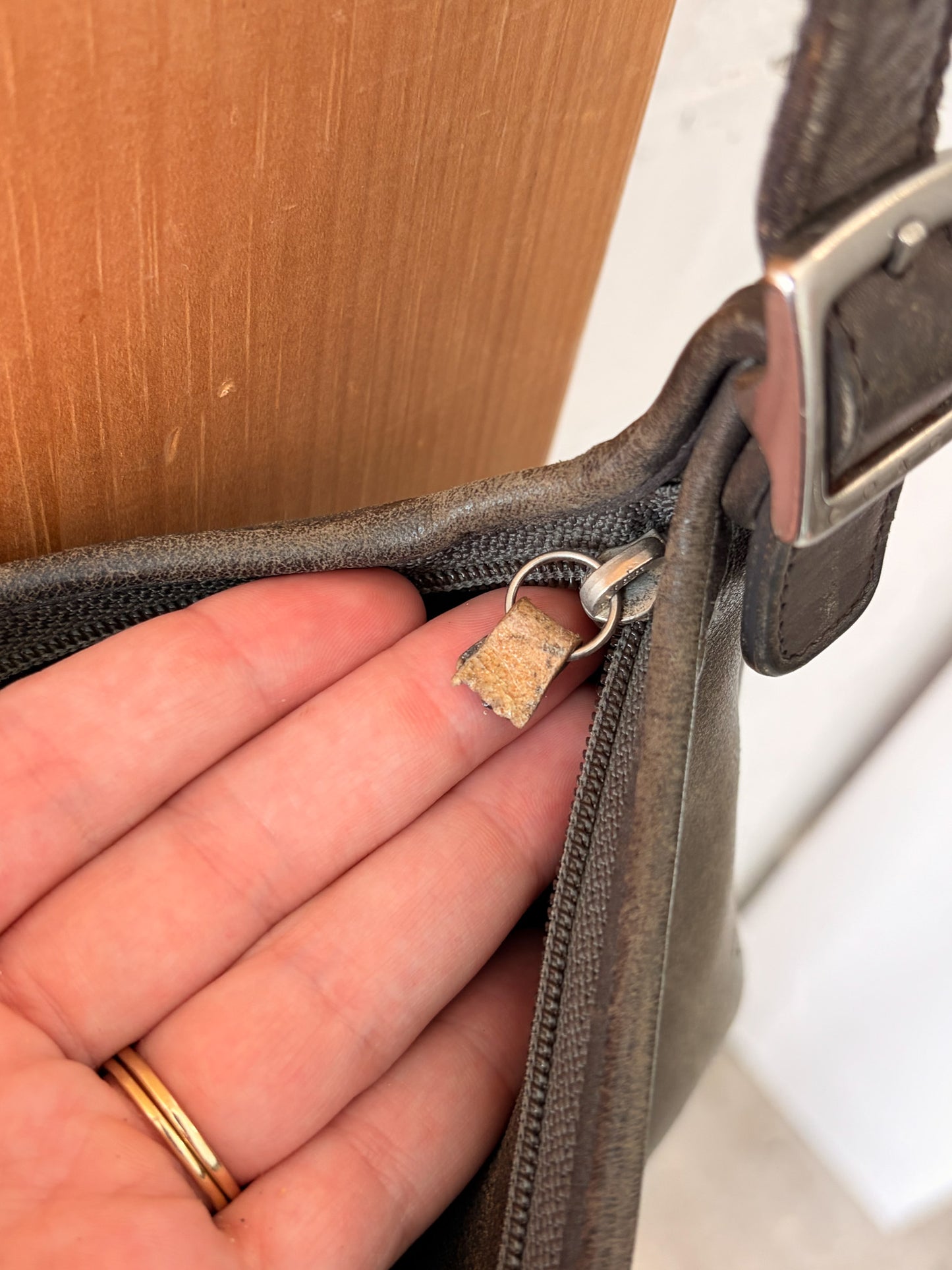 Vtg Coach Slim Hippie Crossbody Purse